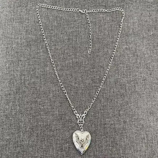Jewelry Heart Locket With Vampire Bat Pendant Necklace Size ONE SIZE - 6 Thumbnail