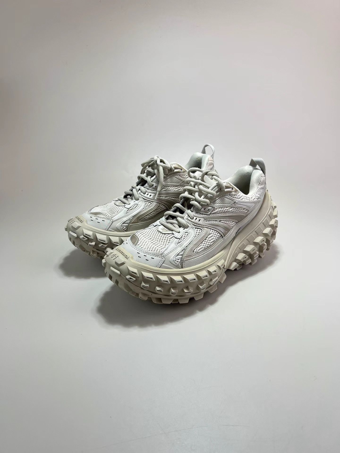 Balenciaga BALENCIAGA Light Brown Tire Sneakers Size US 8 / EU 41 - 1 Thumbnail