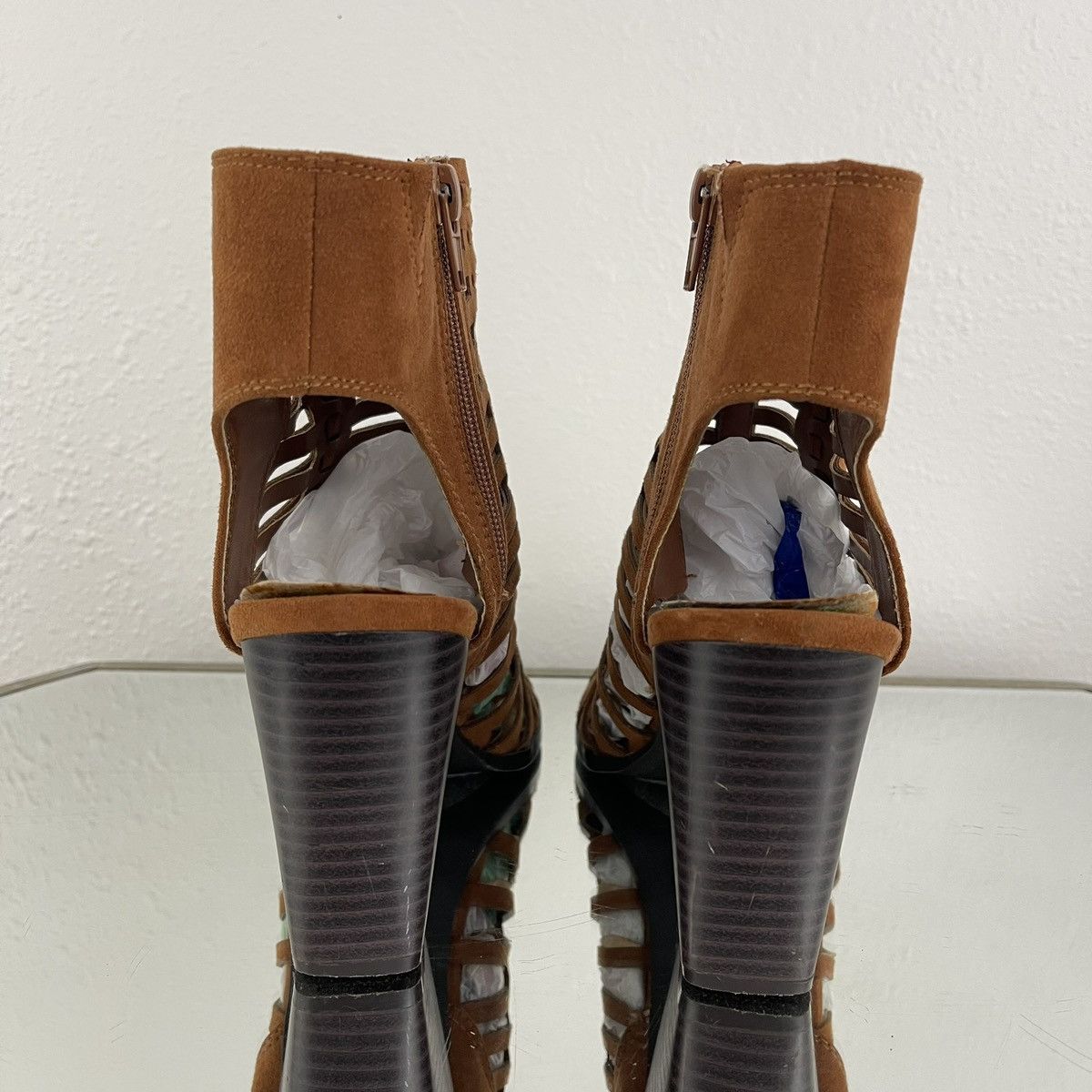 Forever 21 FOREVER 21 Light Brown Gladiator Ankle Sandal Block Heels Size US 7 / IT 37 - 6 Thumbnail