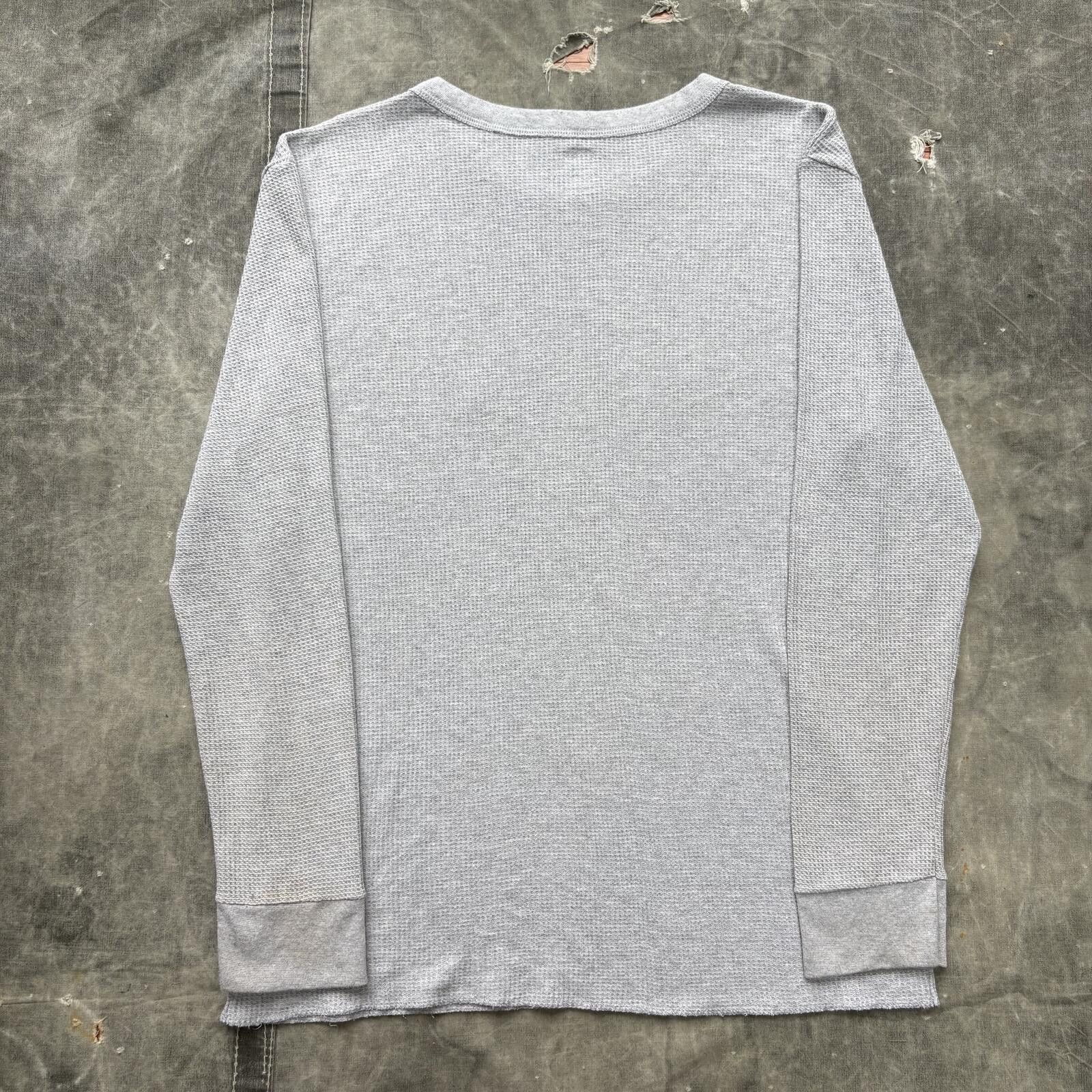 Fruit Of The Loom Vintage Y2K Gray Grunge Skater Thermal Waffle Knit Shirt Size US L / EU 52-54 / 3 - 4 Thumbnail