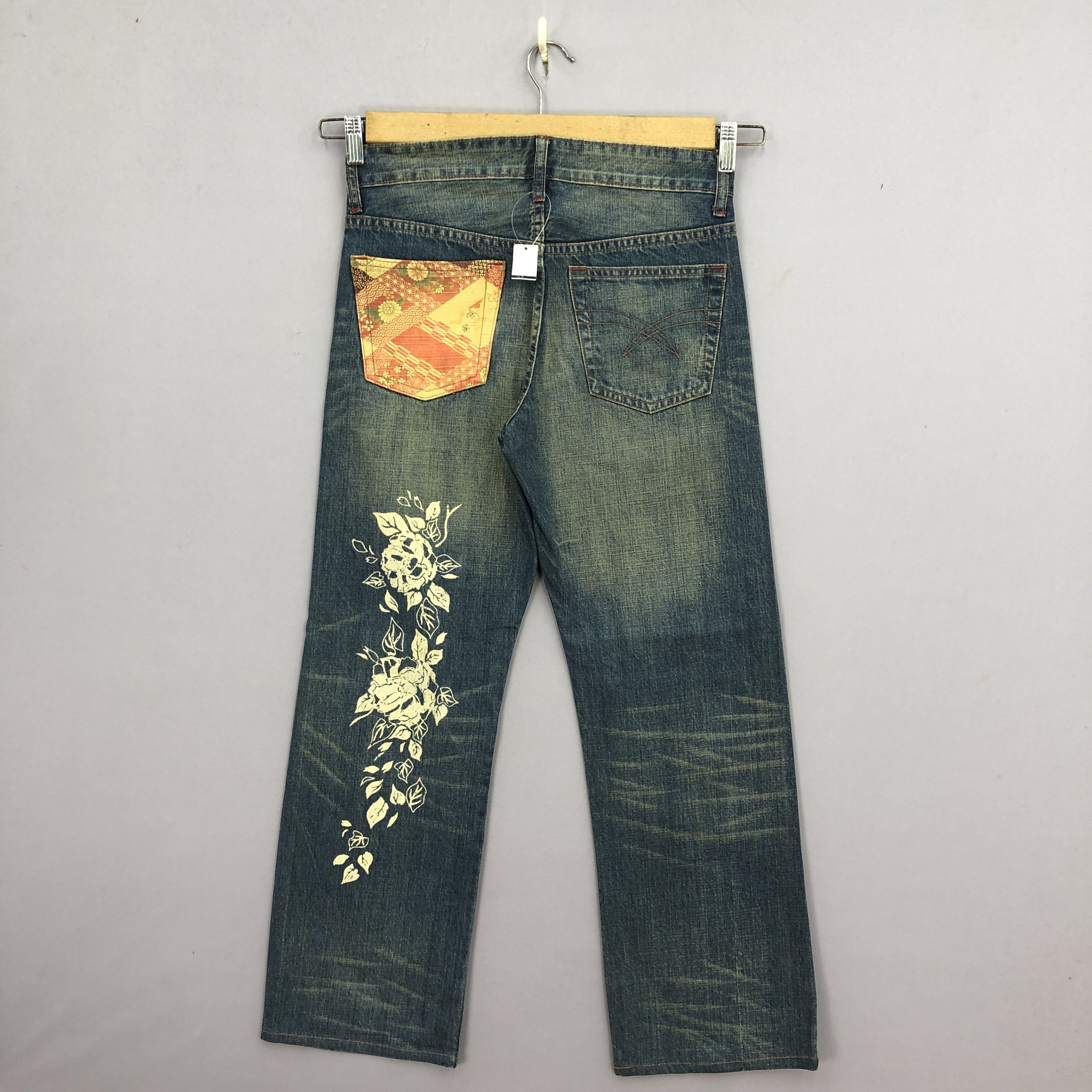 Japanese Brand × Vintage Vintage Japanese Sukajan Motif Jeans Harajuku Denim BS40094 Size US 30 / EU 46 - 1 Thumbnail