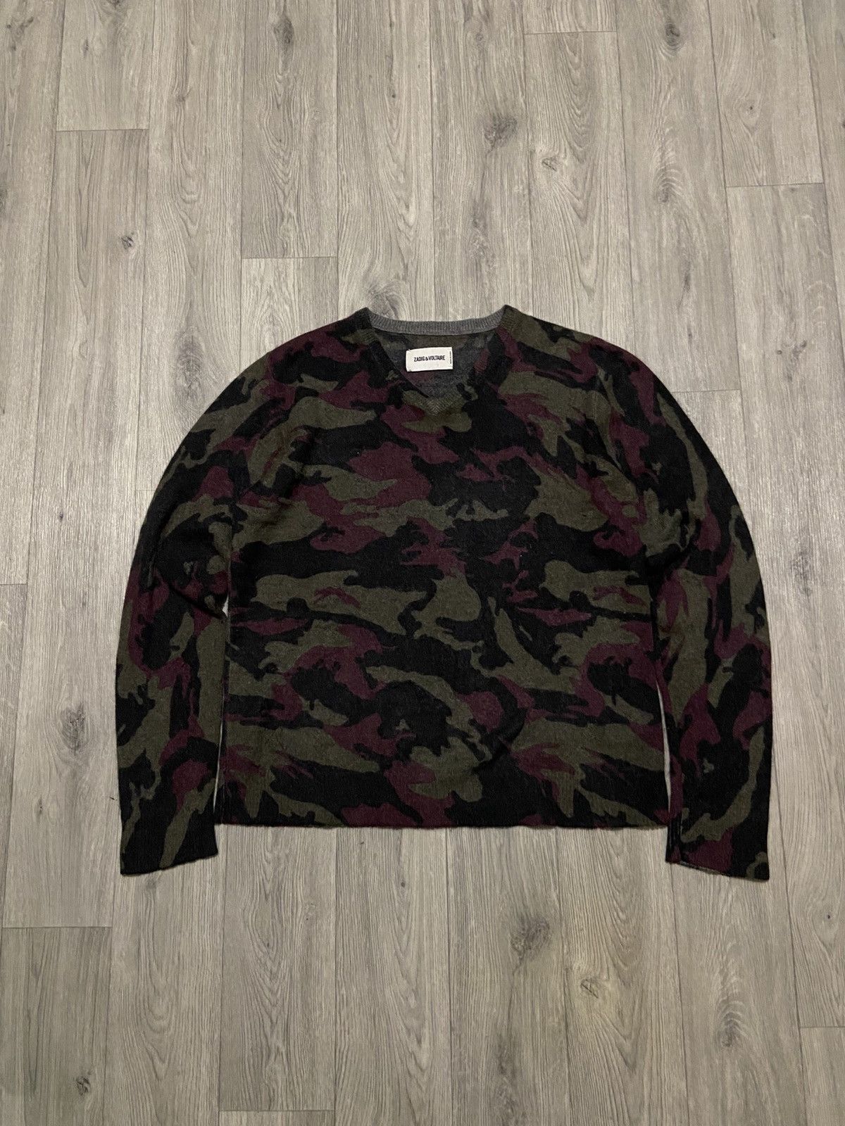 Zadig & Voltaire Zadig Voltaire V Neck Cashemere Camo Pullover Women’s Size M Size M / US 6-8 / IT 42-44 - 2 Thumbnail