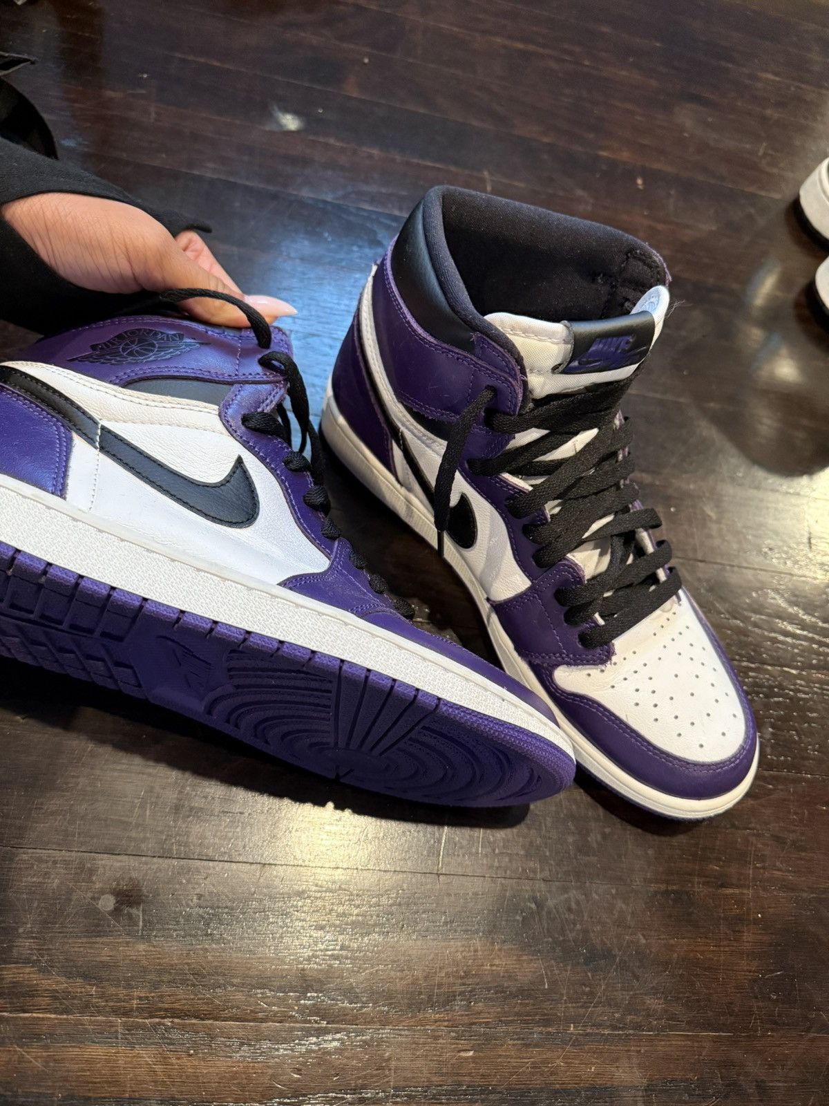 Jordan Brand Jordan 1 Court Purple Size US 9.5 / EU 42-43 - 3 Thumbnail