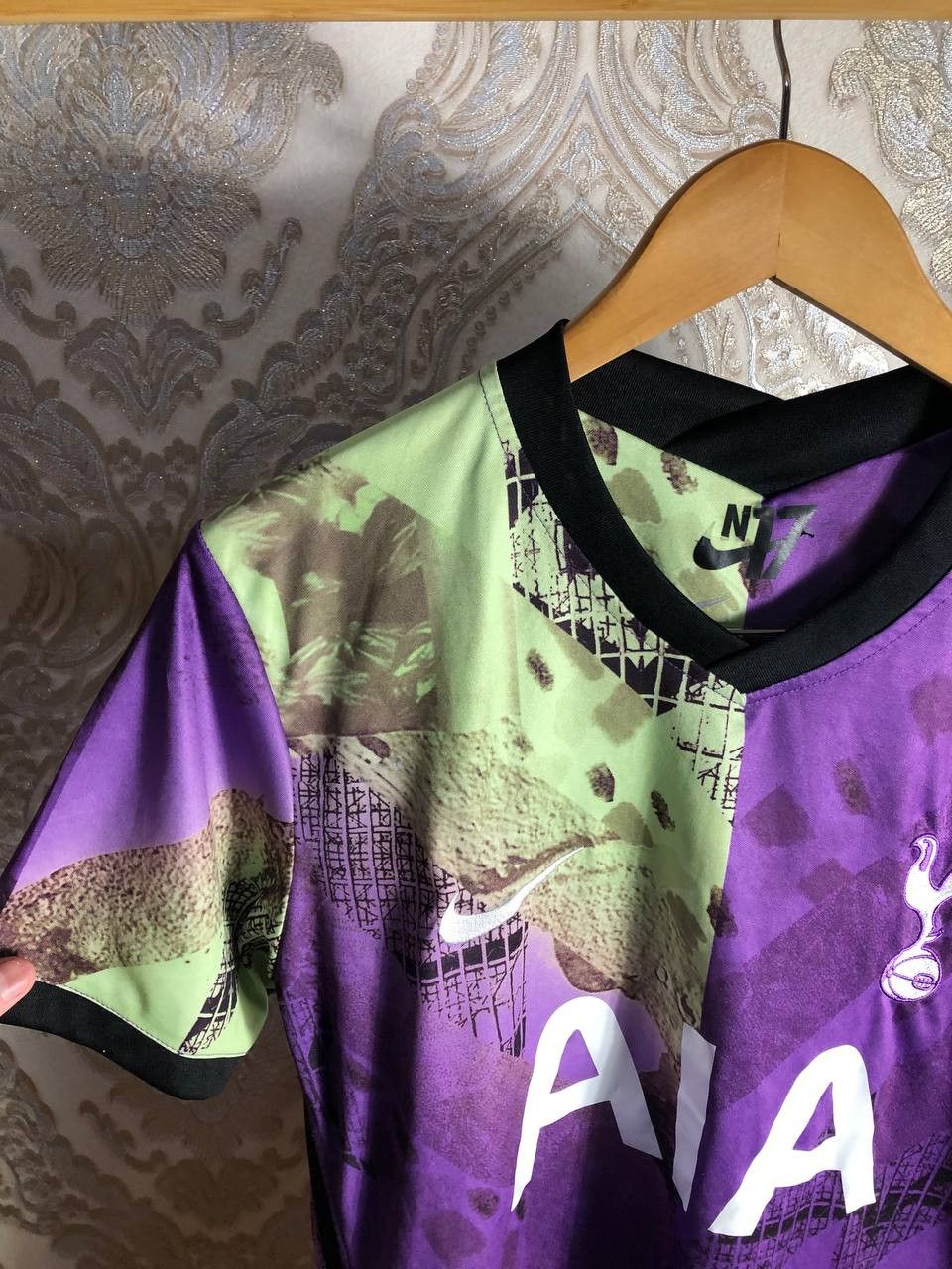 Vintage Very Rare Nike FC Tottenham Hotspur England Soccer Jersey Size US M / EU 48-50 / 2 - 4 Thumbnail