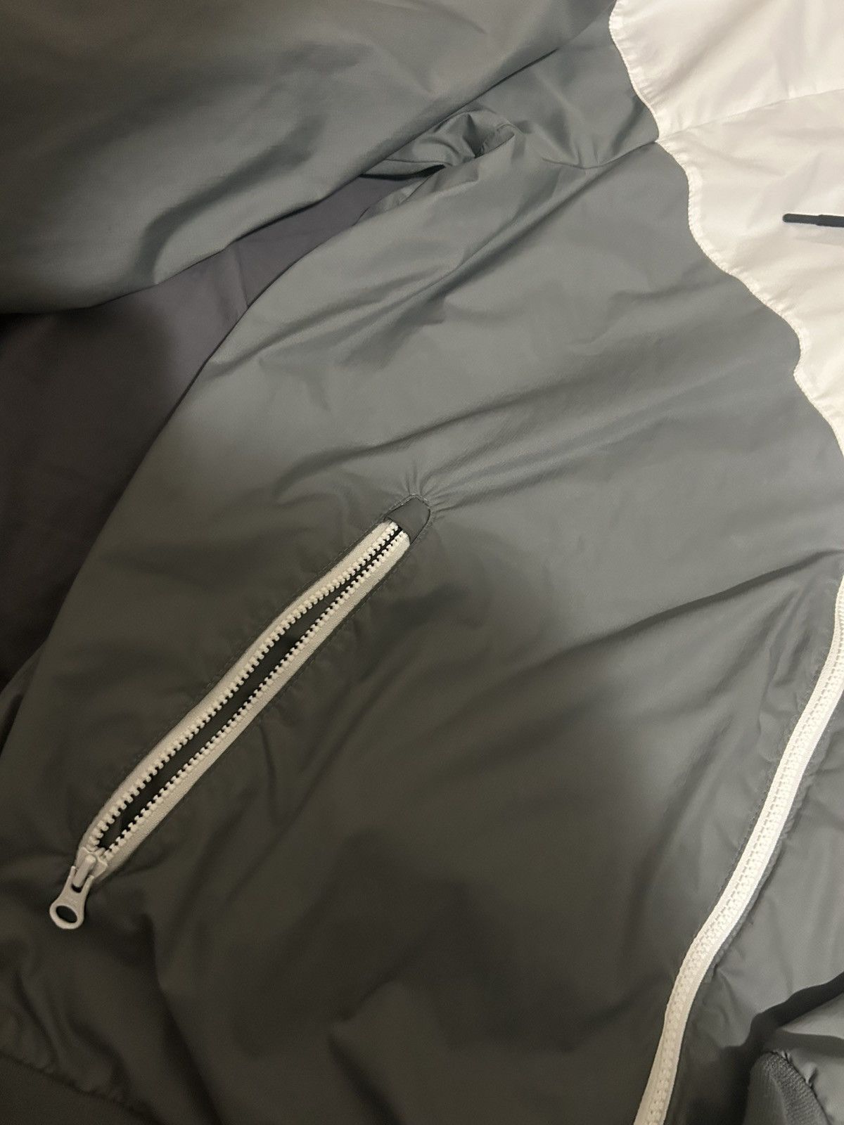 Nike Nike Grey Windbreaker Size US L / EU 52-54 / 3 - 3 Thumbnail
