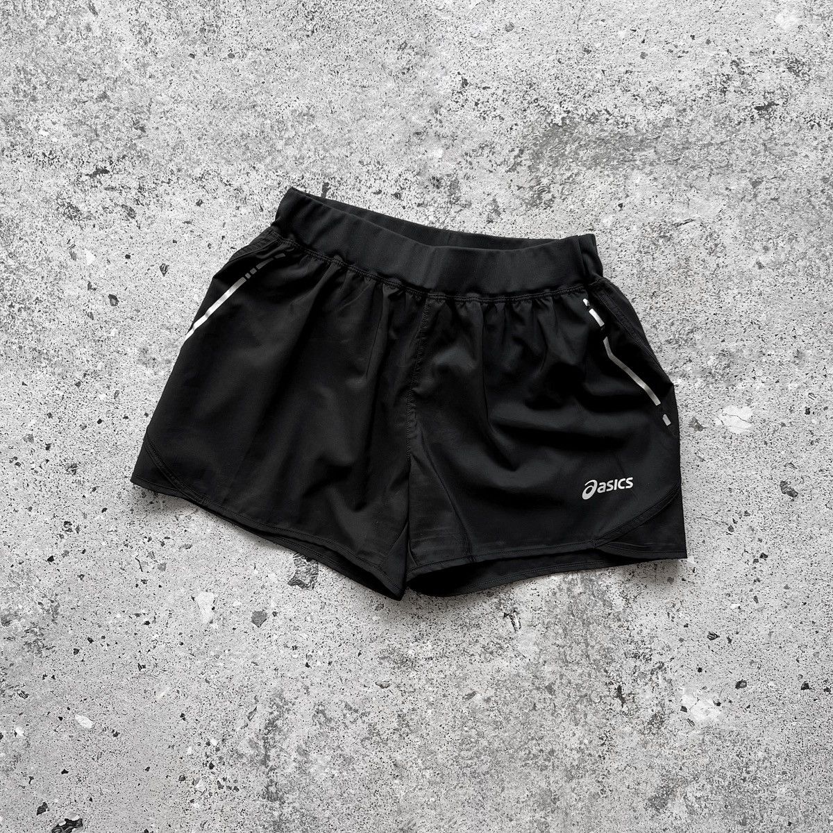 Asics Asics Womens Black Running Active Shorts Reflective Size 26" / US 2 / IT 38 - 1 Thumbnail