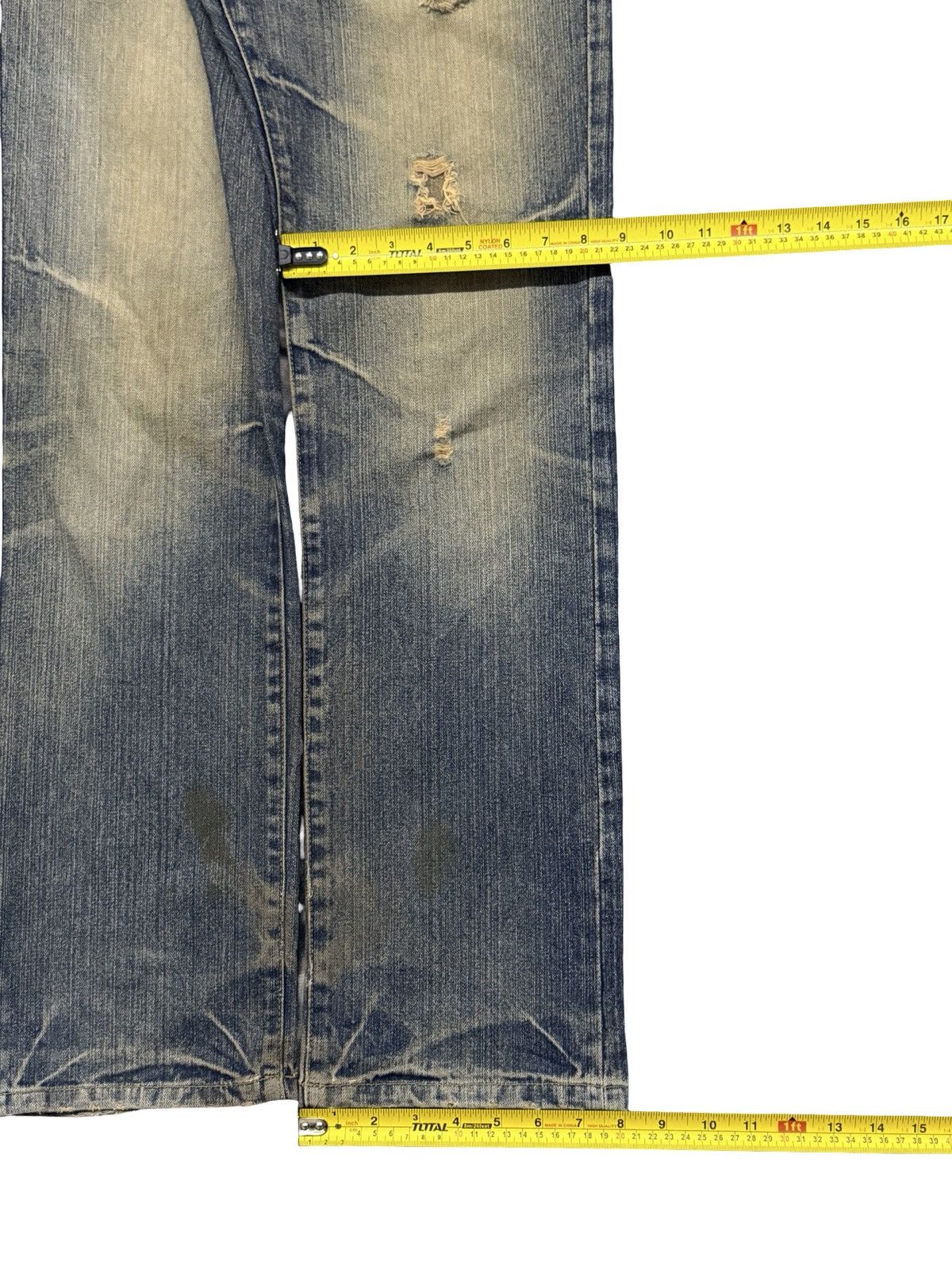 Hysteric Glamour Vintage Y2K Japanese Brand distressed jeans Crazy Fade | W31 Size US 31 - 15 Thumbnail