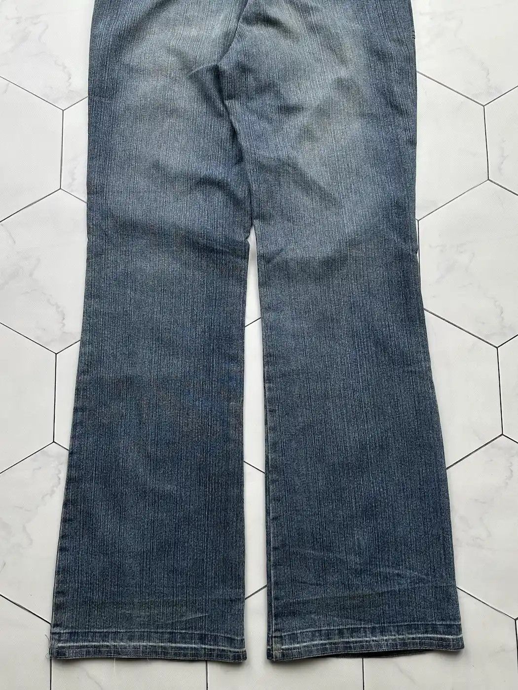 Japanese Brand Vintage Belt Flare Jeans (B479) E2 Size 28" / US 6 / IT 42 - 7 Thumbnail