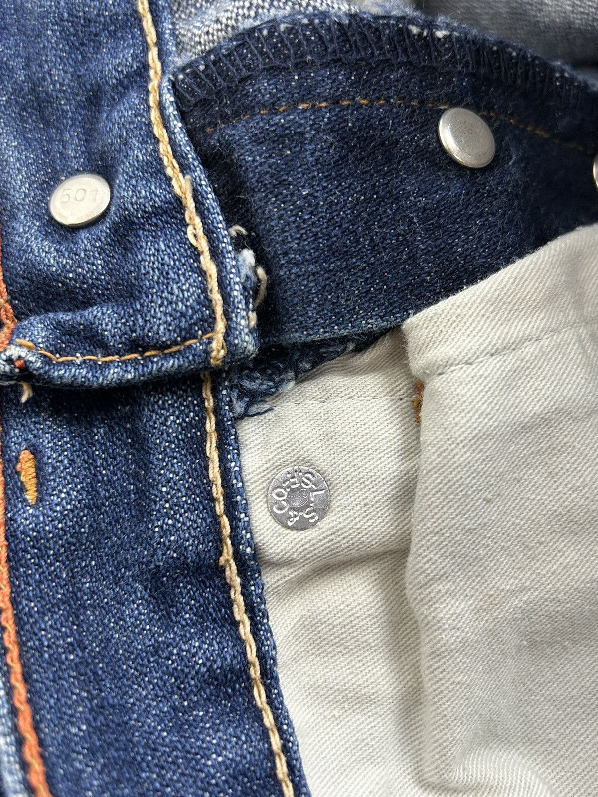 Levi's Vtg Levi's 501 Limited Edition 2004 1990/3000 Denim Jeans Size US 29 - 13 Thumbnail