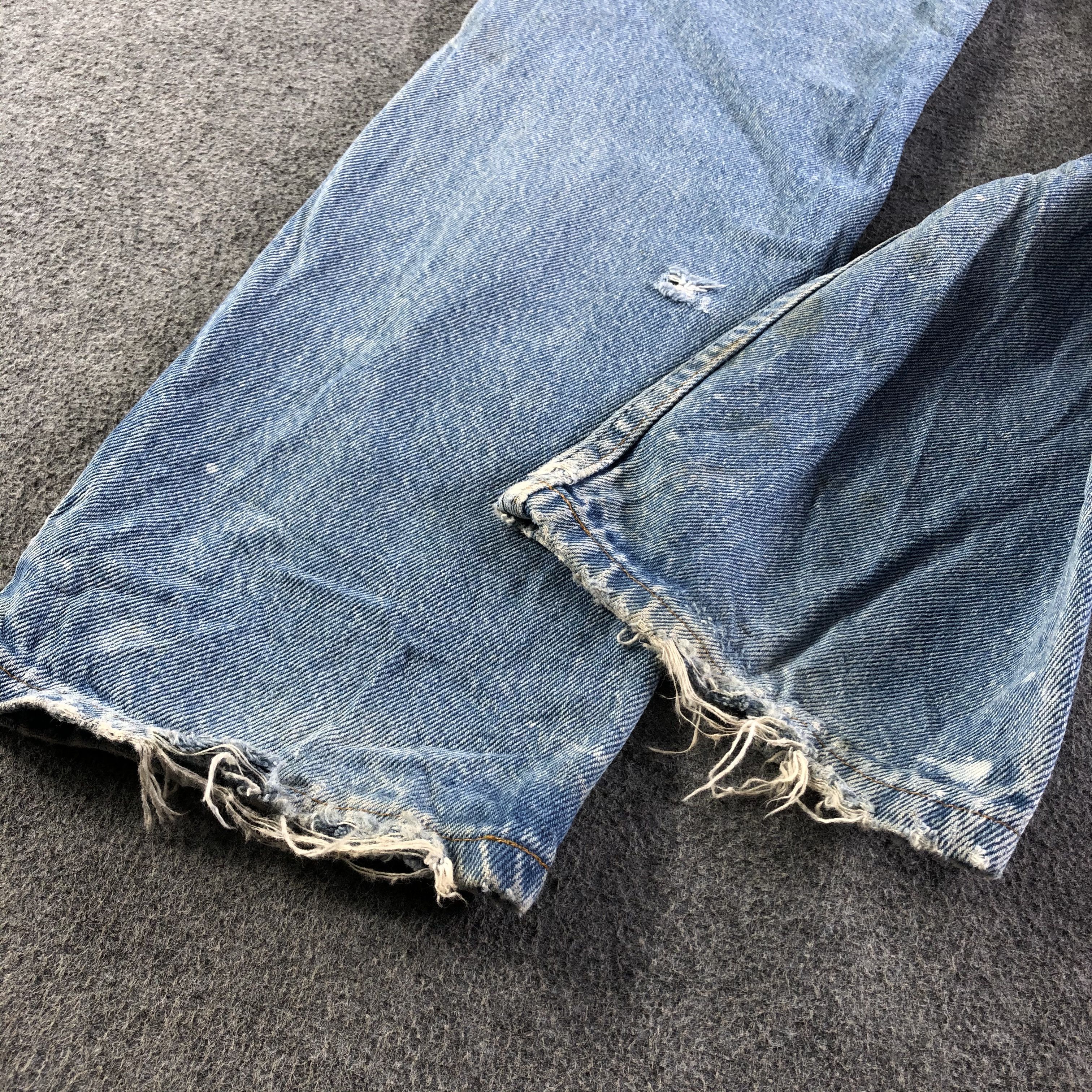 Levi's Vintage Light Wash Levis Jeans-J3188 Size US 29 - 6 Thumbnail
