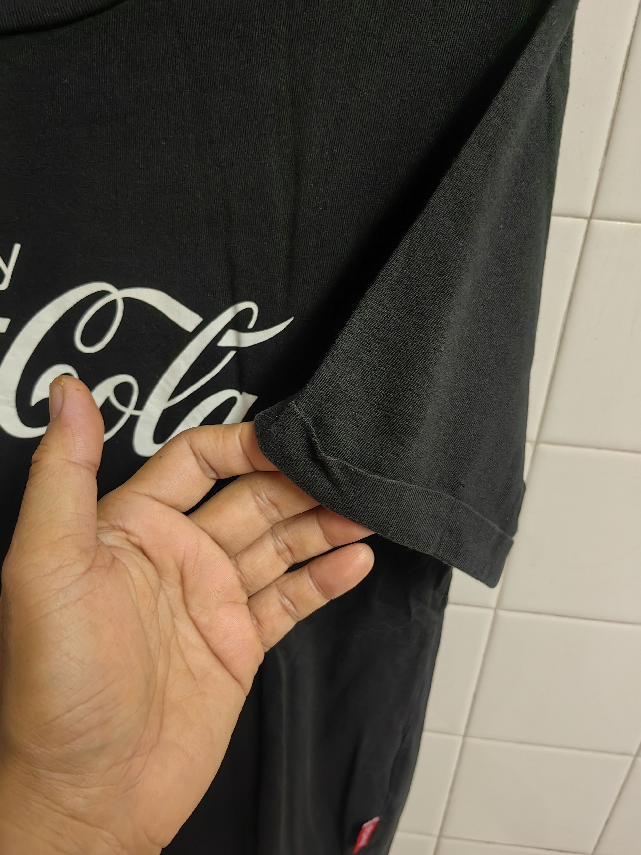 GU Enjoy Coca-Cola GU tshirt Size S / US 4 / IT 40 - 5 Thumbnail
