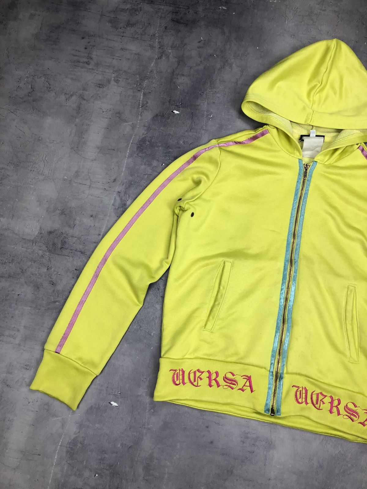 Versace × Vintage Versace Sport Women’s Tracksuit Set Logo S Green Vintage 90 Size S / US 4 / IT 40 - 4 Thumbnail