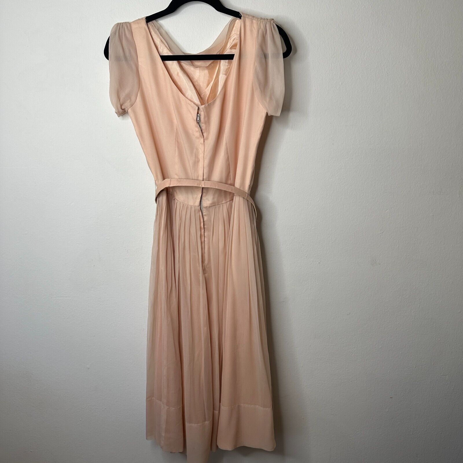 Vintage Vintage Sz 15 Peach Chiffon Pleated Belted Dress Drape Neck Size L / US 10 / IT 46 - 5 Thumbnail