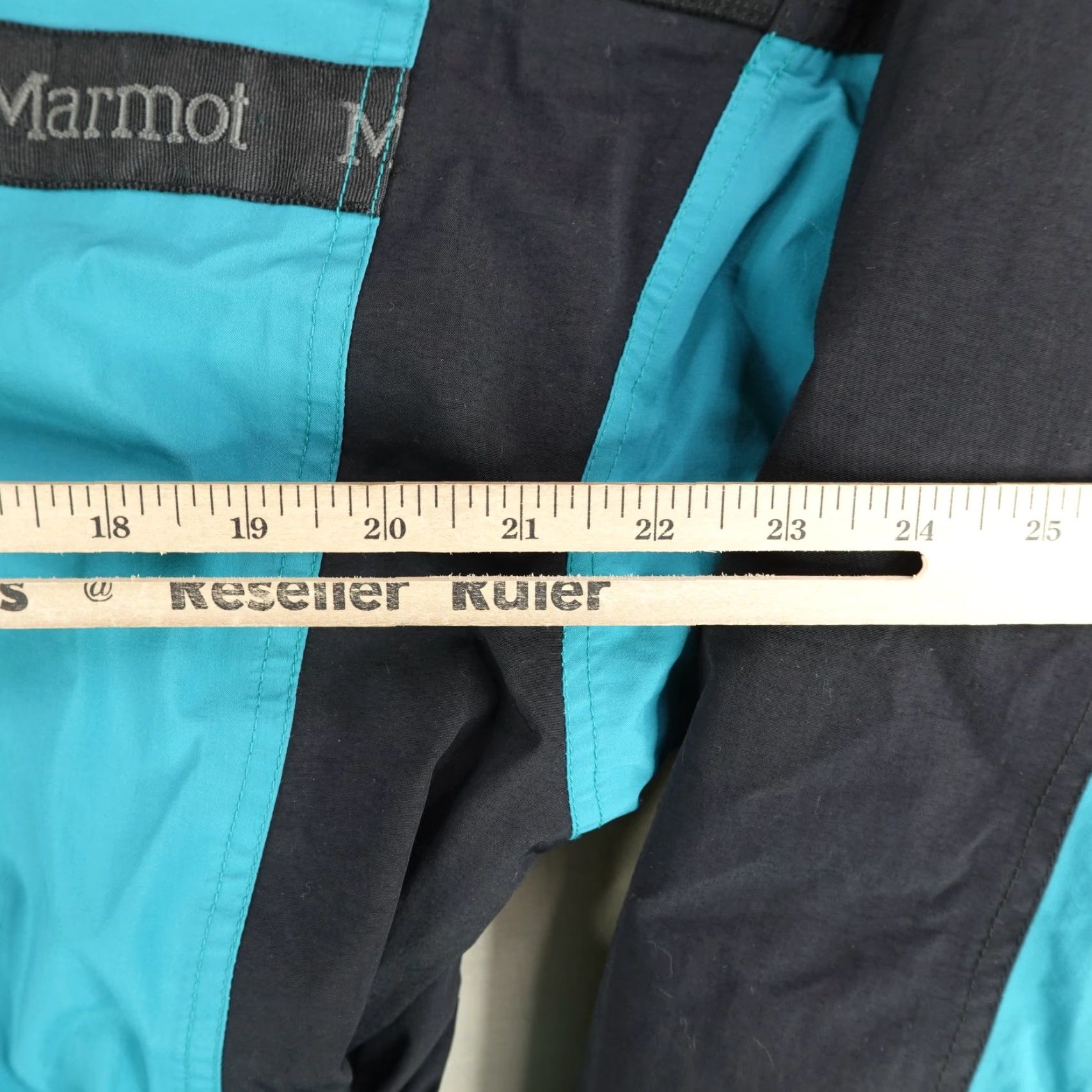 Marmot VINTAGE Marmot Jacket Mens Large Blue Black Primaloft GTX 2 Ply Belted Ski Coat Size US L / EU 52-54 / 3 - 6 Thumbnail