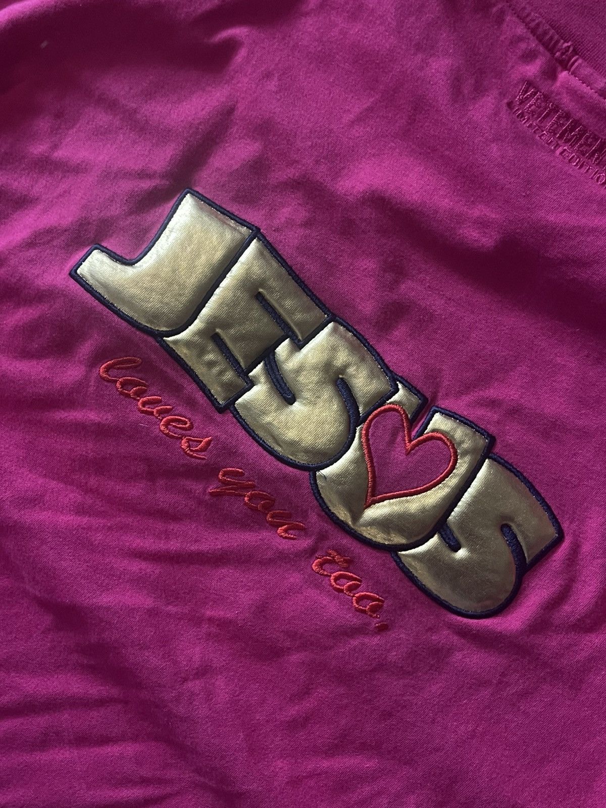 Vetements Vetements Jesus Love You Distressed Shirt Size US XS / EU 42 / 0 - 4 Thumbnail