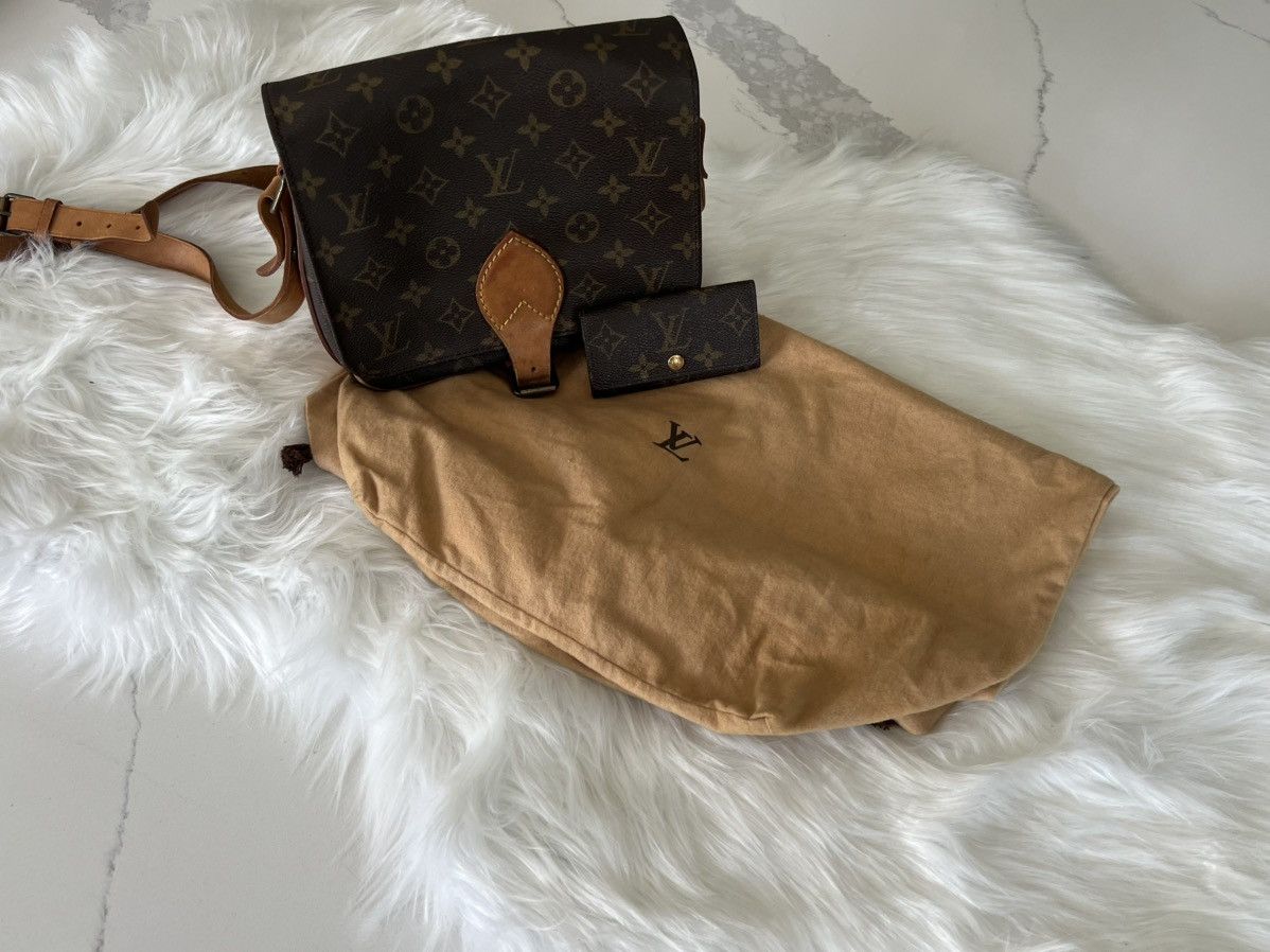 Louis Vuitton Louis Vuitton Cartouchière MM Vintage Crossbody + LV Holder Size ONE SIZE - 1 Thumbnail