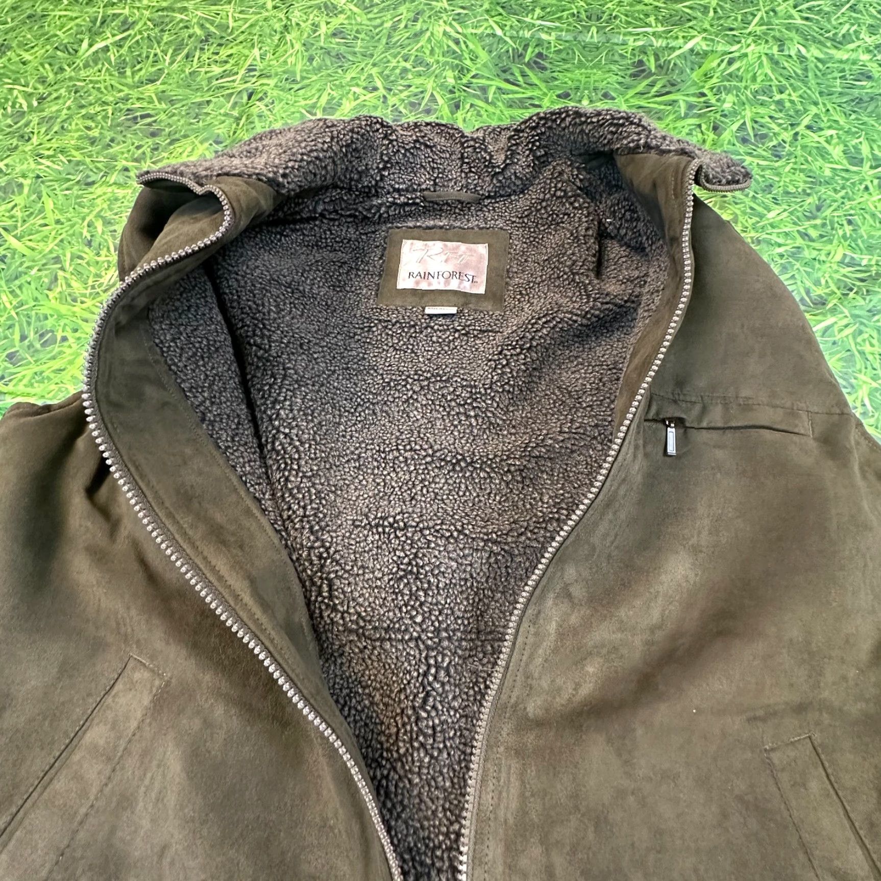 Olive Rainforest Vest Mens Large Olive Green Sherpa Lined Full Zip Pockets Size US L / EU 52-54 / 3 - 6 Thumbnail