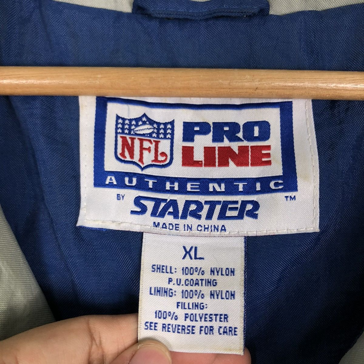 NFL 🔥90’s Vintage Bomber Jacket NFL Starter Cowboys Big Logo Size US XL / EU 56 / 4 - 16 Thumbnail