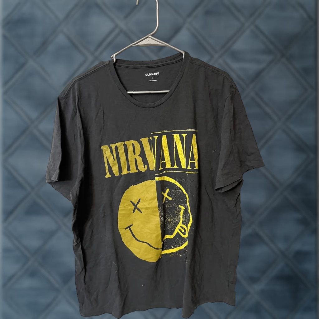 Old Navy Nirvana Smiley Face Graphic T-Shirt Gray Old Navy XL Mens 90s Band Music Rock Short Sleeve Crew Neck Cotton T-Shirt Size US XL / EU 56 / 4 - 1 Thumbnail
