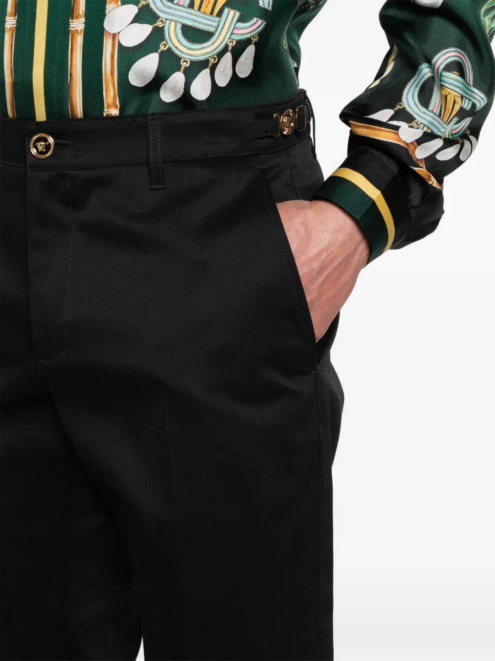 Versace o1y0425 Logo Casual Pant in Black Size US 34 / EU 50 - 2 Thumbnail