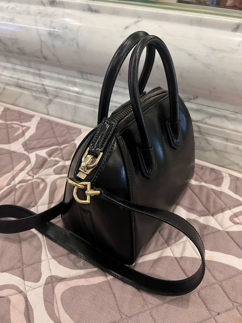 Givenchy Givenchy Black Bag Size ONE SIZE - 3 Thumbnail
