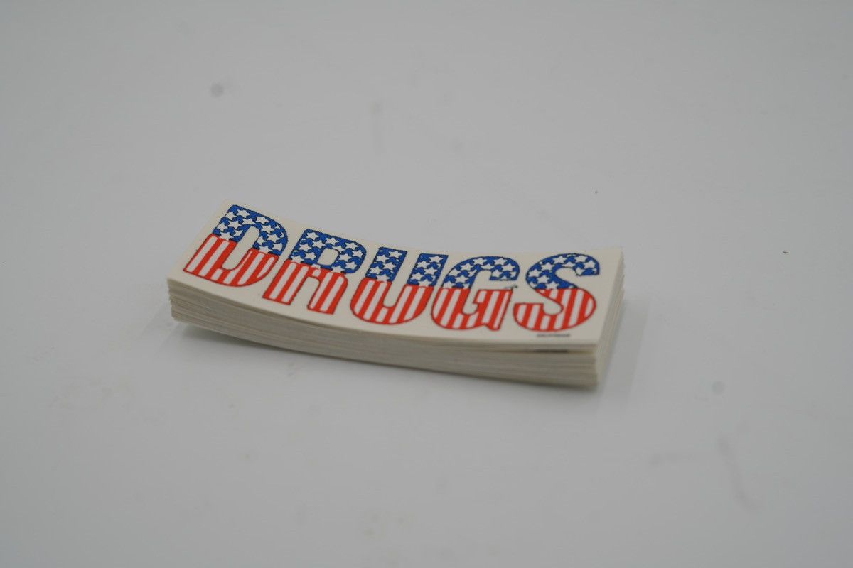 Supreme × Vintage Supreme Drugs Sticker Authentic Brand New FW24 (5pcs) Size ONE SIZE - 2 Thumbnail