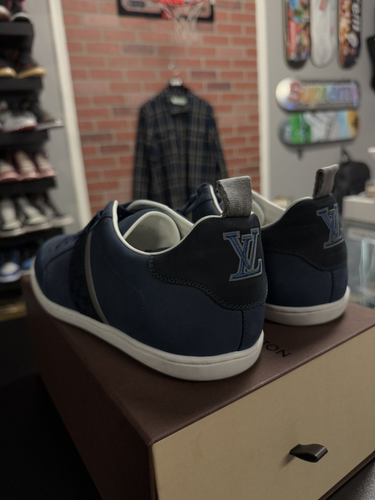 Louis Vuitton Louis Vuitton Blue Lowtop Sneaker Size 10UK/11US Size US 11 / EU 44 - 7 Thumbnail