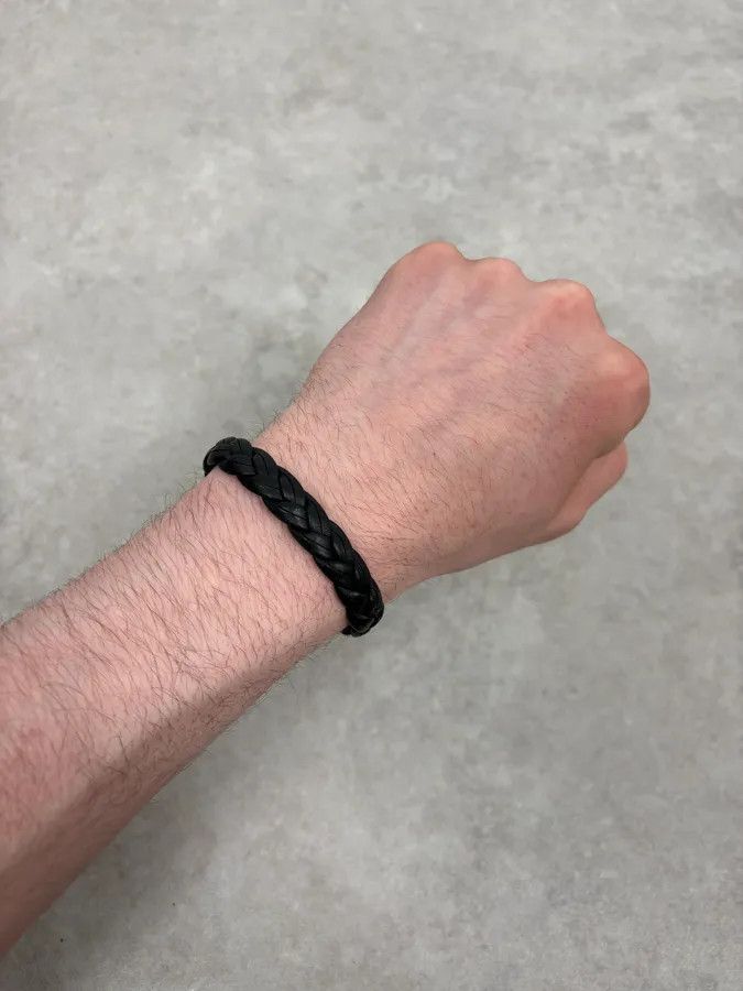 Gucci 2000s Gucci Silver & Leather Woven Bracelet Size ONE SIZE - 1 Thumbnail