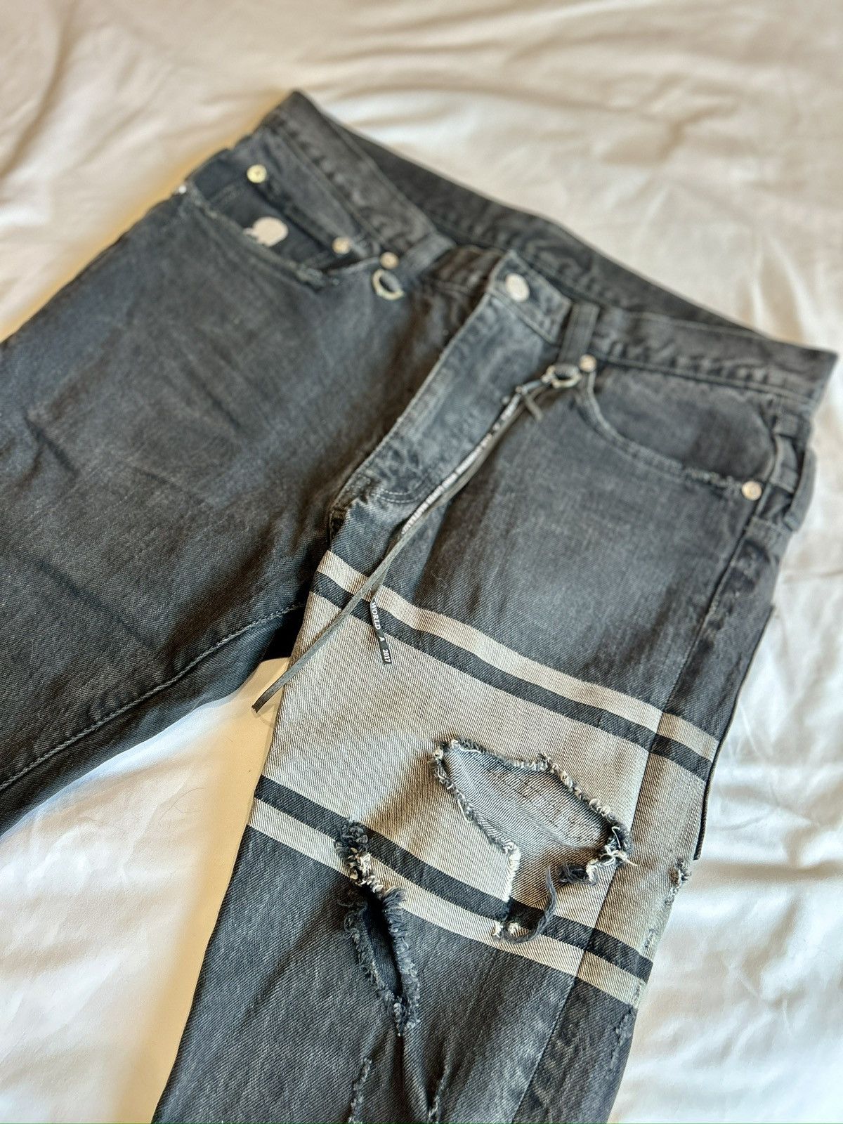 Mastermind Japan Rare Mastermind World Distressed Banded Denim Jeans Size US 29 - 1 Thumbnail