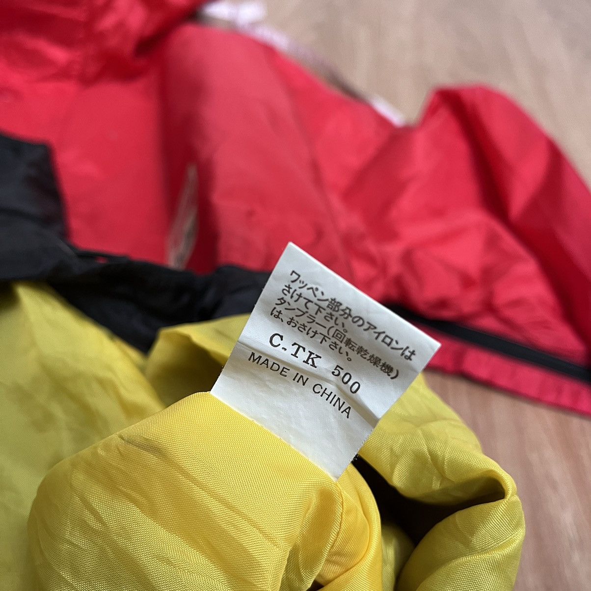 Marlboro × Marlboro Adventure Team × Vintage Vintage 90s Marlboro Team Adventure Anorak Jacket Size US L / EU 52-54 / 3 - 9 Thumbnail