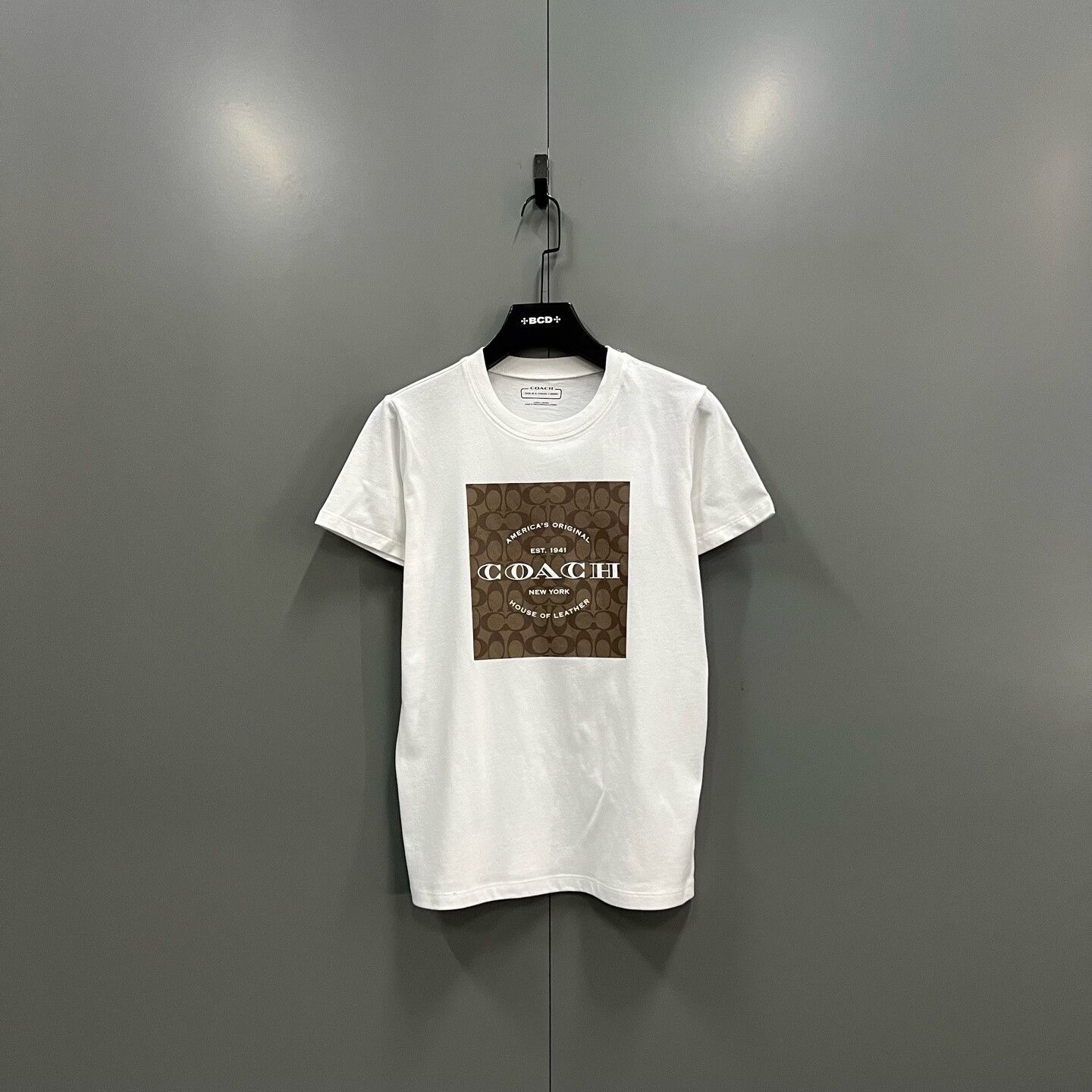 Coach Coach White T-Shirt XS Women Size XS / US 0-2 / IT 36-38 - 1 Thumbnail