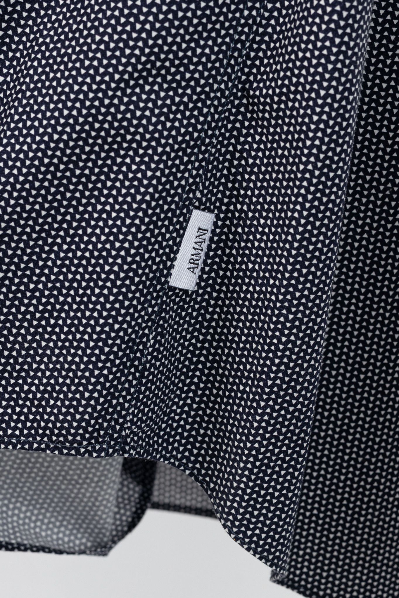 Armani Collezioni Armani Collezioni Navy Triangle-Print Cotton Button-Up Shirt Size US XXL / EU 58 / 5 - 9 Thumbnail