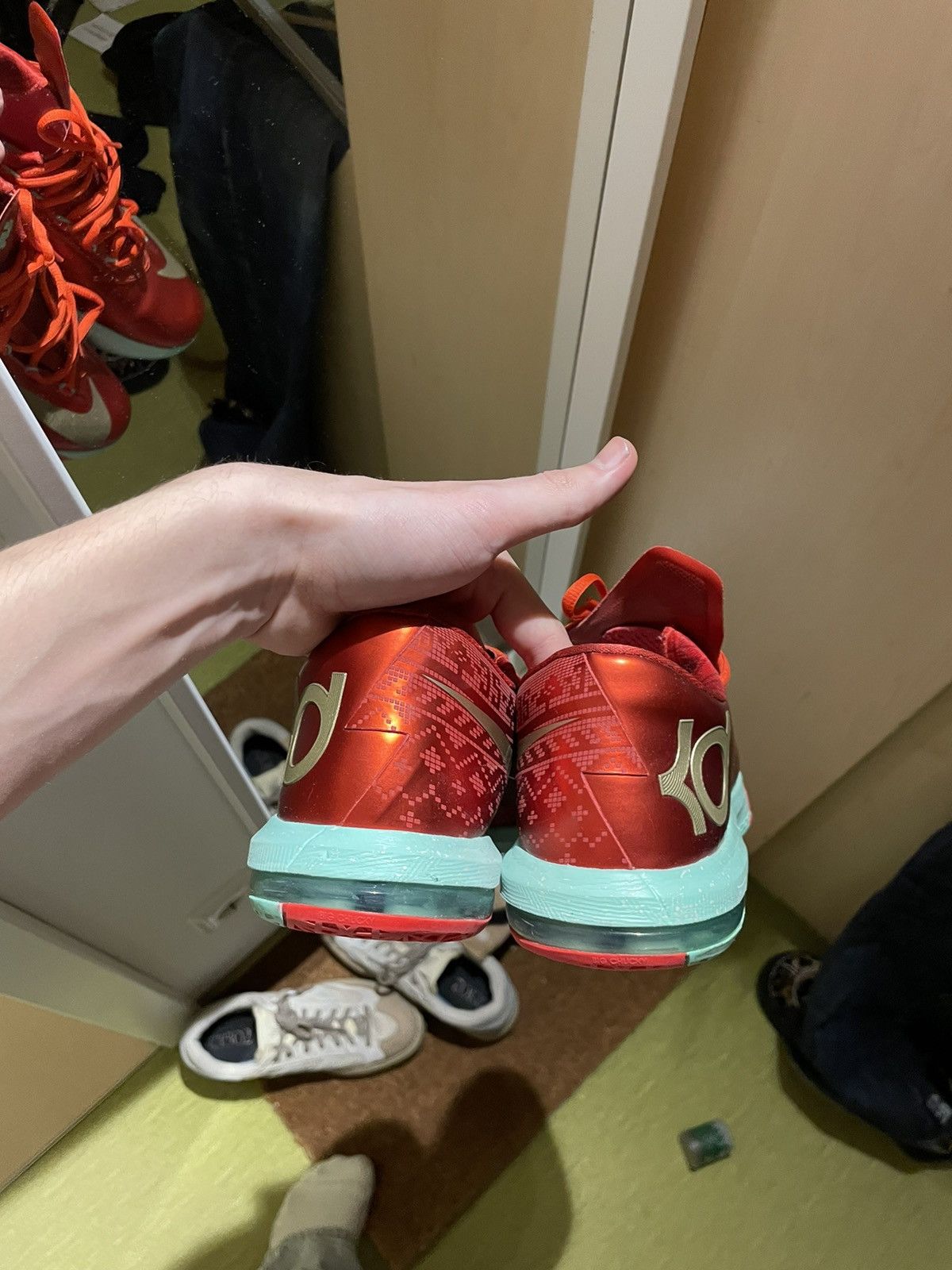Nike Nike KD 6 Christmas size 44 Size US 10.5 / EU 43-44 - 2 Thumbnail