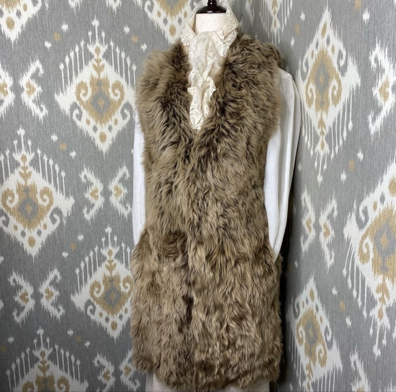 Ralph Lauren Ralph Lauren Fall/Winter '11 Lamb Shearling Vest Size S / US 4 / IT 40 - 4 Thumbnail
