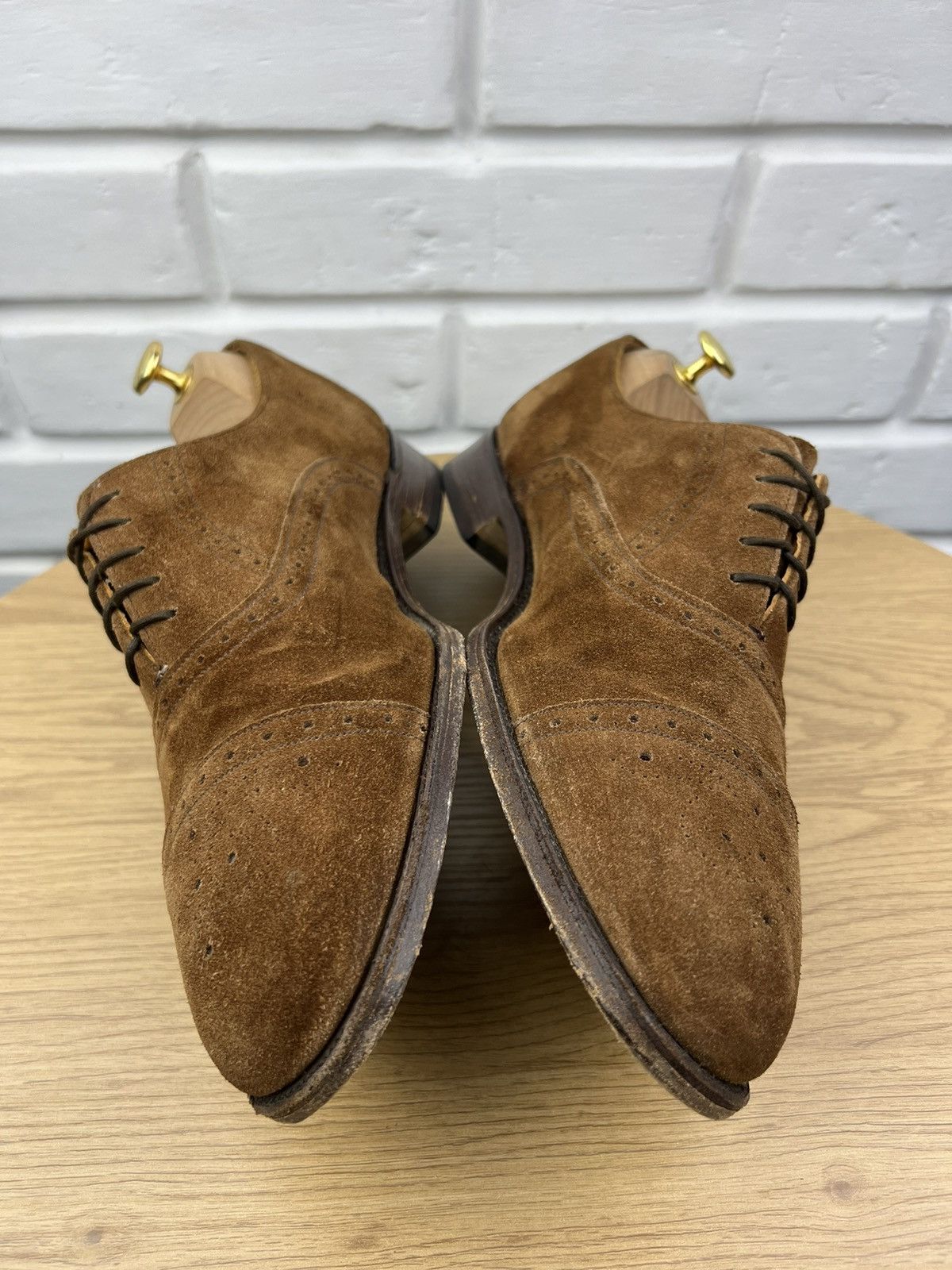 Loake LOAKE Derby Suede Shoes Lace Up Handmade in England Brown Size US 12 / EU 45 - 5 Thumbnail