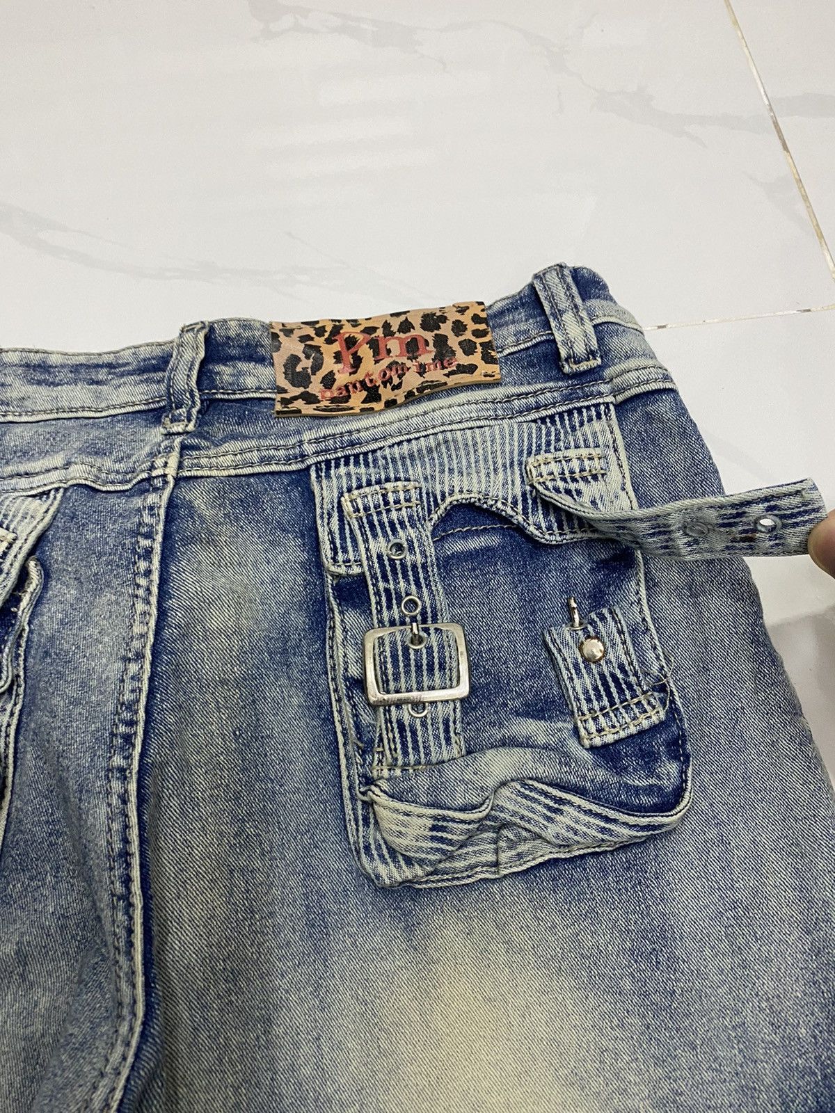 If Six Was Nine 🔥PANTOMIME MULTI POCKET FLARE DISTRESSED DENIM JEANS Size US 26 / EU 42 - 7 Thumbnail
