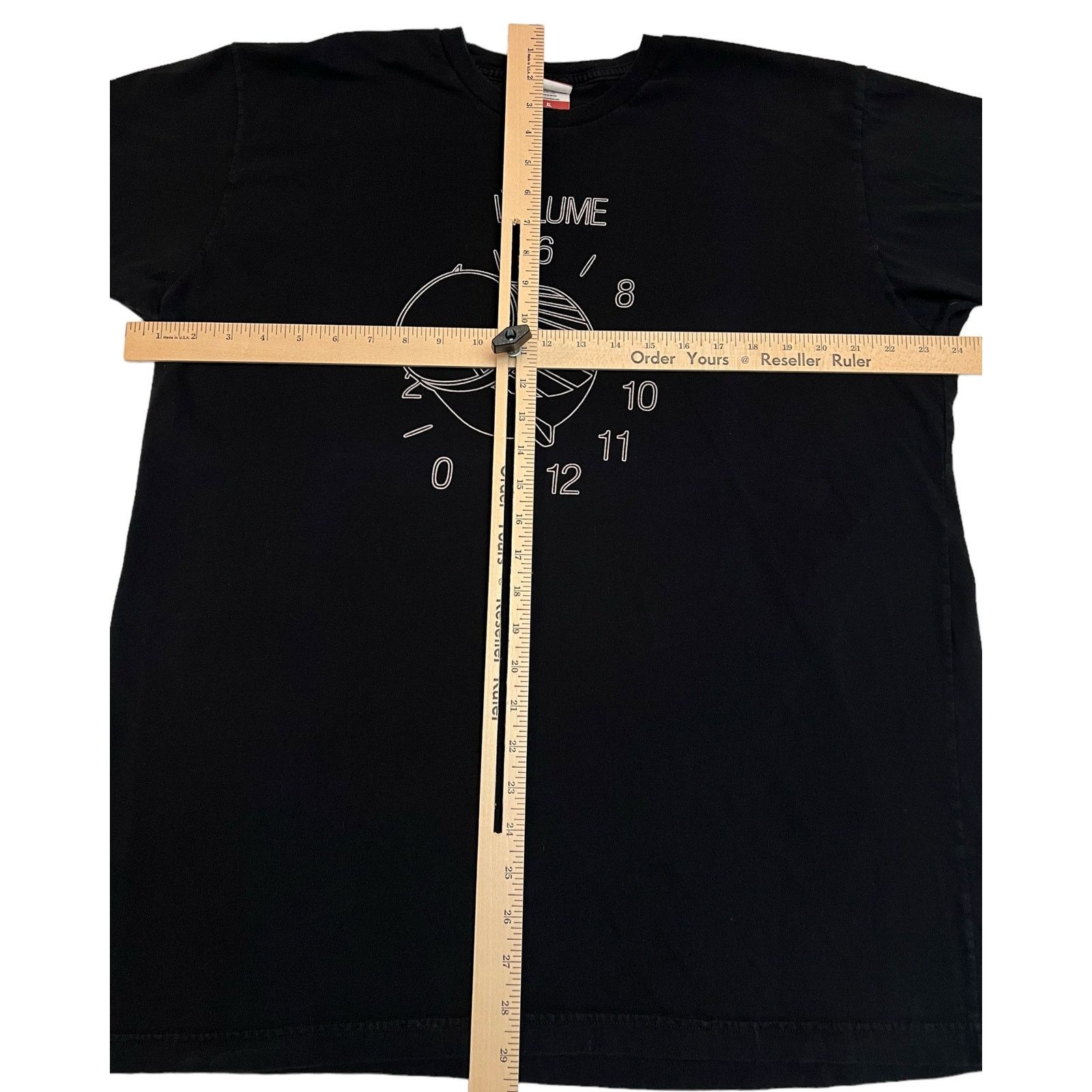 BustedTees BustedTees XL Black T-Shirt | Funny Volume Knob to 12 Tee Size US XL / EU 56 / 4 - 7 Thumbnail