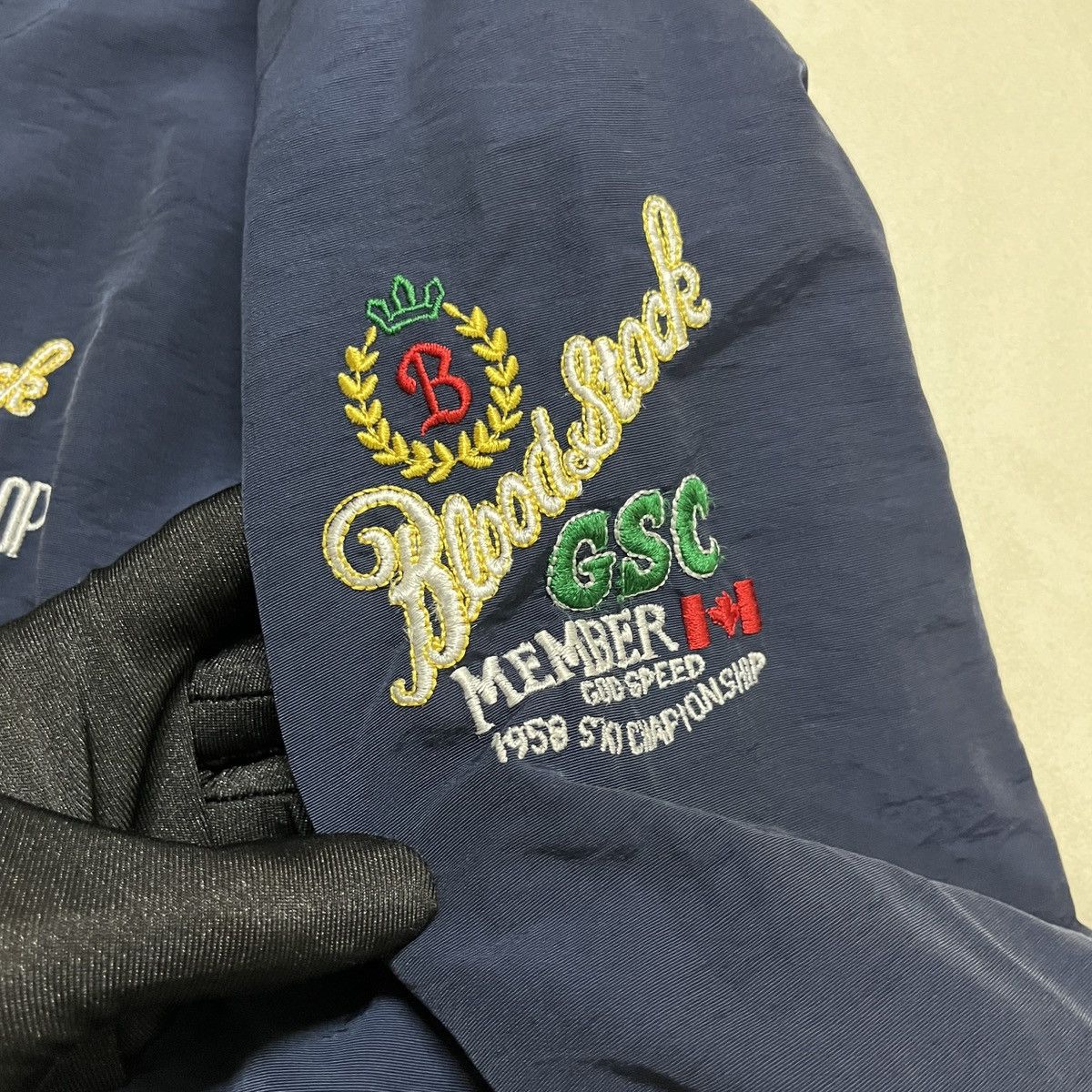 Sports Specialties × Vintage Vintage Sudbury Blood Stock Reversible Bomber Jacket Size US L / EU 52-54 / 3 - 15 Thumbnail