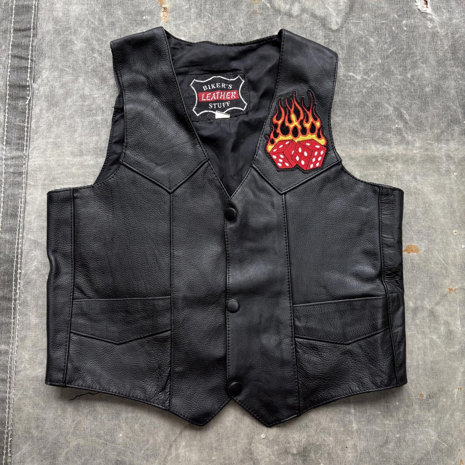 Vintage Vintage Y2K Biker Fire Floral Patches Grunge Leather Vest Size S / US 4 / IT 40 - 1 Thumbnail