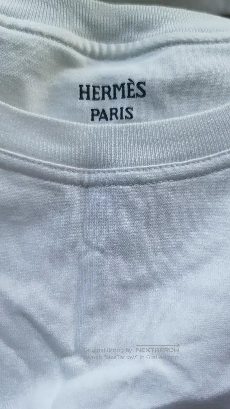 Hermes Hermes White Short-Sleeve T-Shirt with Classic Horsebit Em Size S / US 4 / IT 40 - 1 Thumbnail
