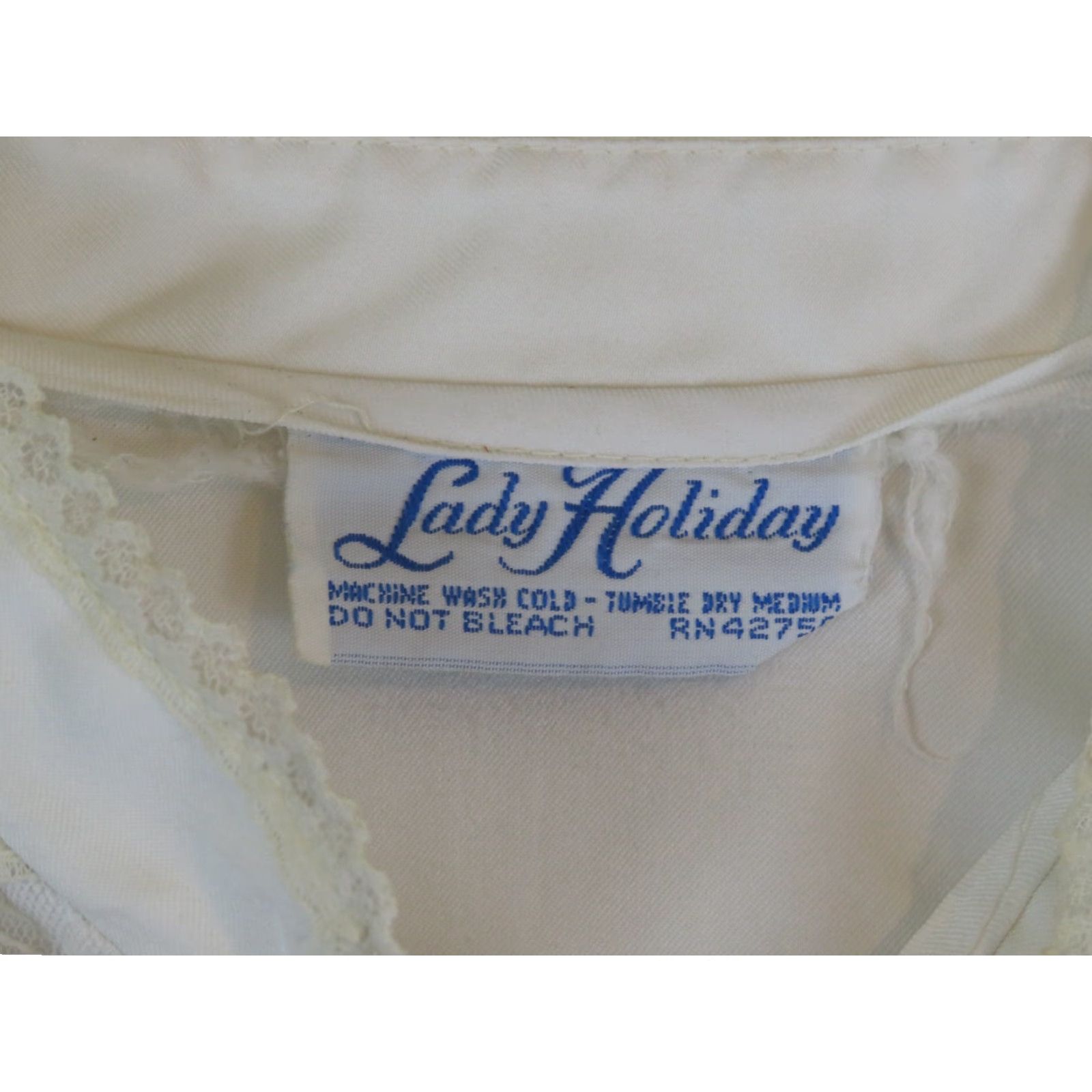 Vintage VINTAGE Lady Holiday White Blouse Shirt - USA Made, Size M, 50s 60s 70s, Collar, Long Sleeve, Solid, Breathable, Womens Mood: Basic, Vintage: Yes Size M / US 6-8 / IT 42-44 - 4 Thumbnail