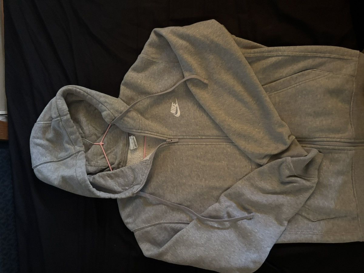 Nike Nike grey zip up hoodie Size US S / EU 44-46 / 1 - 2 Thumbnail