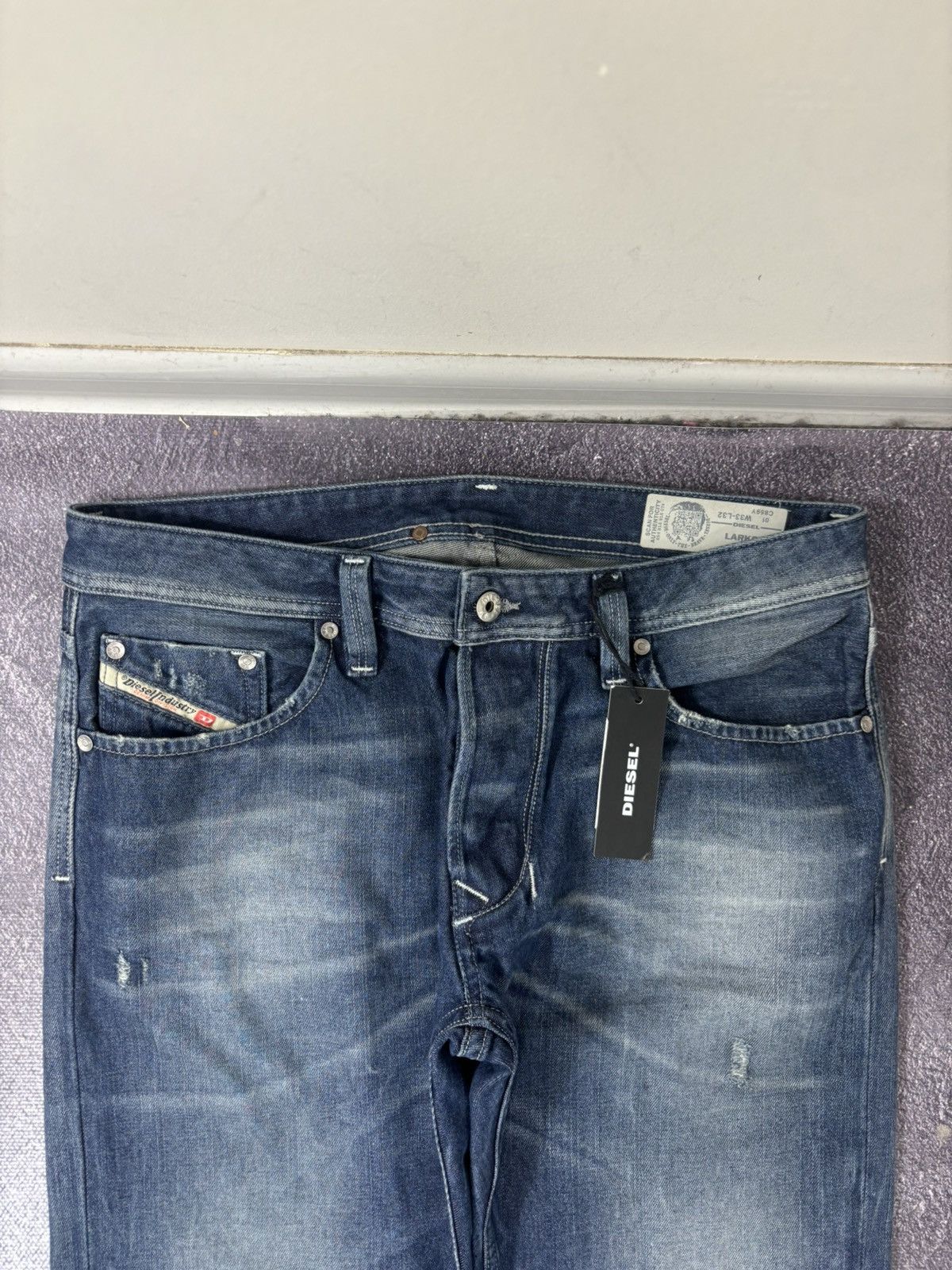 Diesel Diesel Larkee NWT Regular Straight Ripped Blue Denim Jeans Size US 33 - 5 Thumbnail