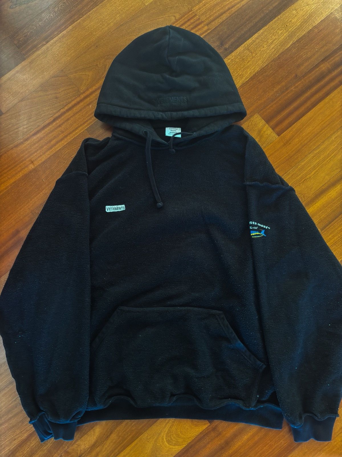 Vetements Vetements AW18 Inside Out Hoodie | Grailed