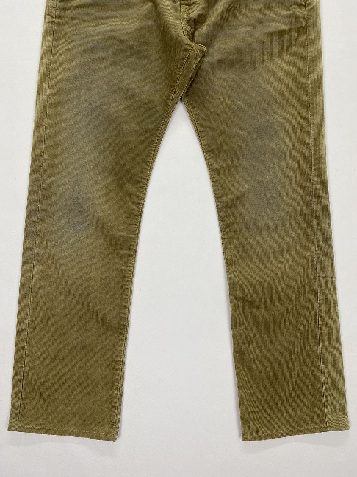 AG Adriano Goldschmied AG Adriano Goldschmied Dirty Distressed Corduroy Pant Size US 32 / EU 48 - 4 Thumbnail