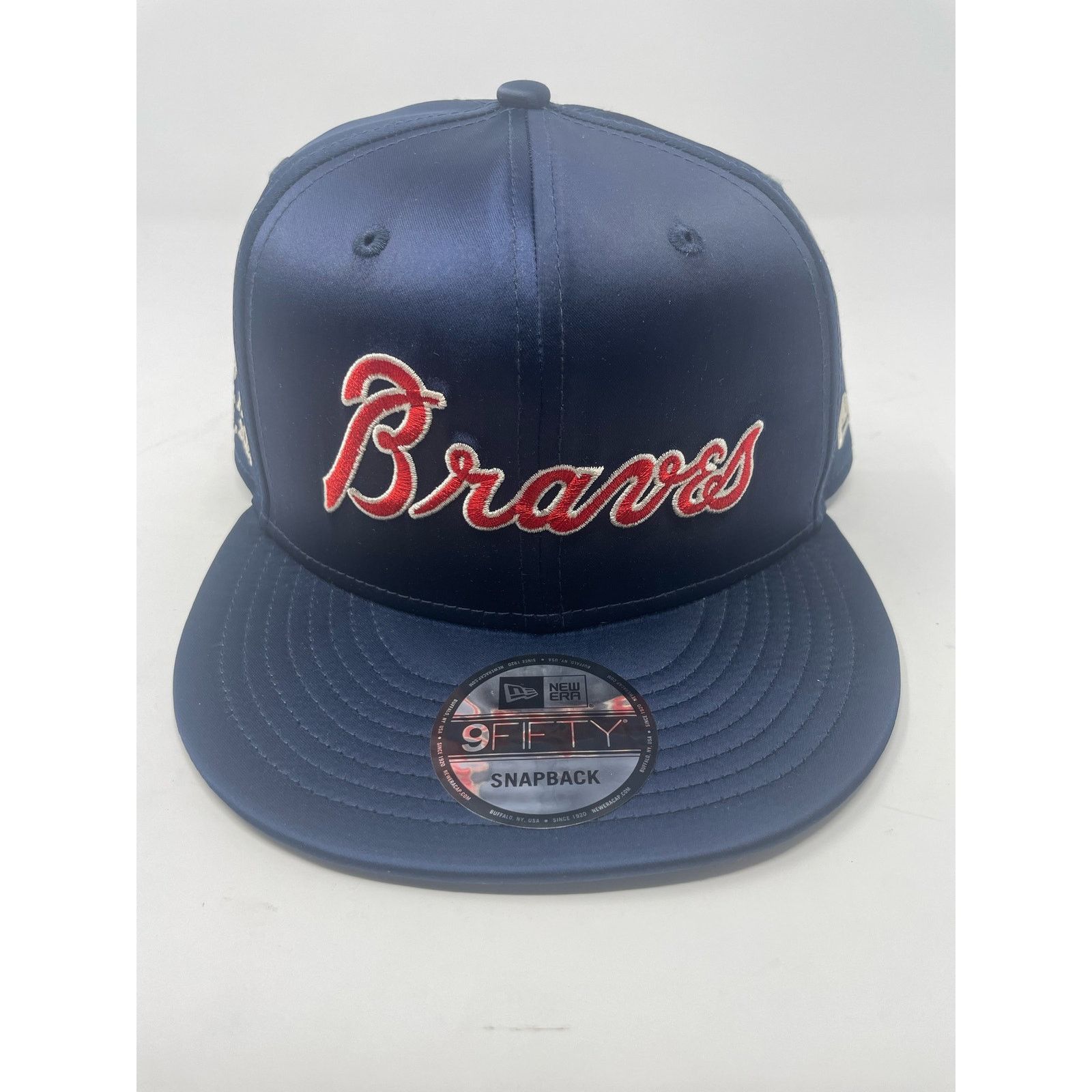 New Era Atlanta Braves 9Fifty Satin Script Fitted Snapback Hat Cap Size ONE SIZE - 4 Thumbnail