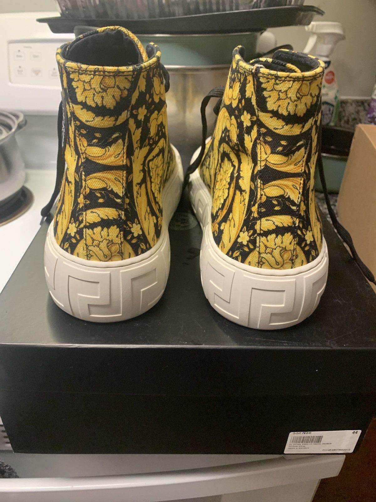 Versace Versace Barrcco canvas sneaker Size US 11 / EU 44 - 5 Thumbnail