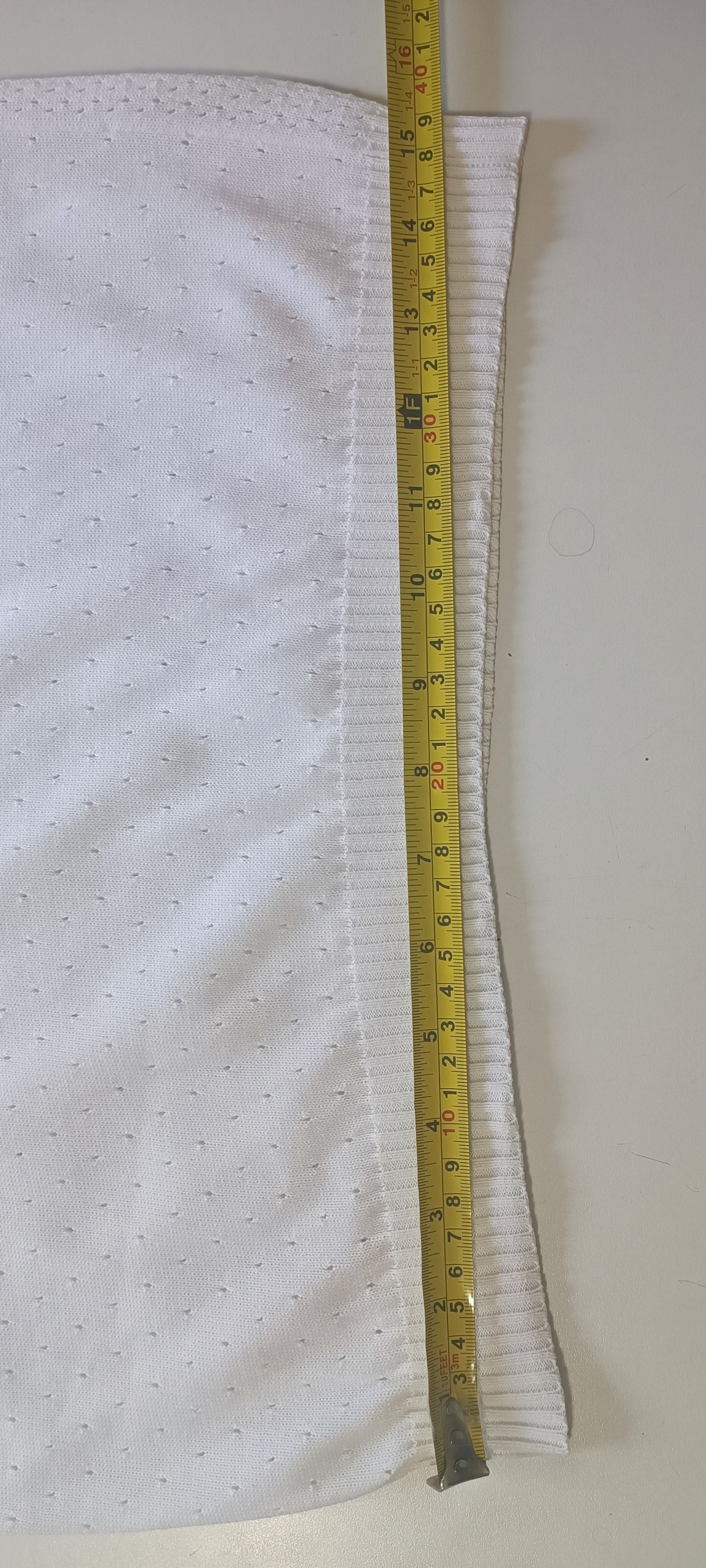 Dior Sleeveless perforated cotton top Size US S / EU 44-46 / 1 - 15 Thumbnail