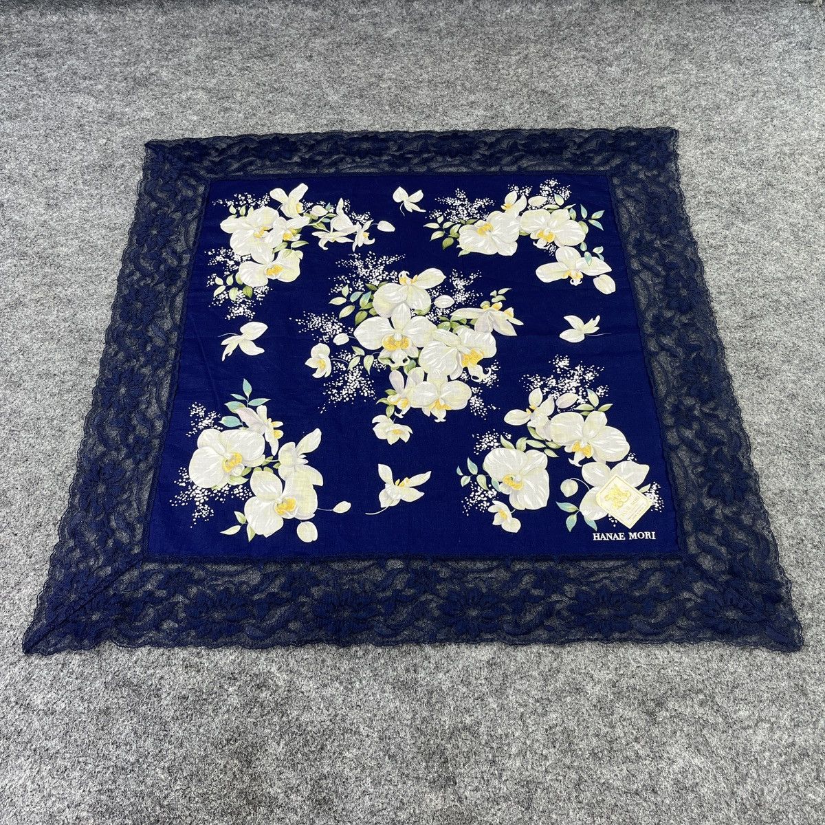 Hanae Mori × Japanese Brand Hanae Mori Bandana / Handkerchief / Neckerchief B101 Size ONE SIZE - 1 Thumbnail
