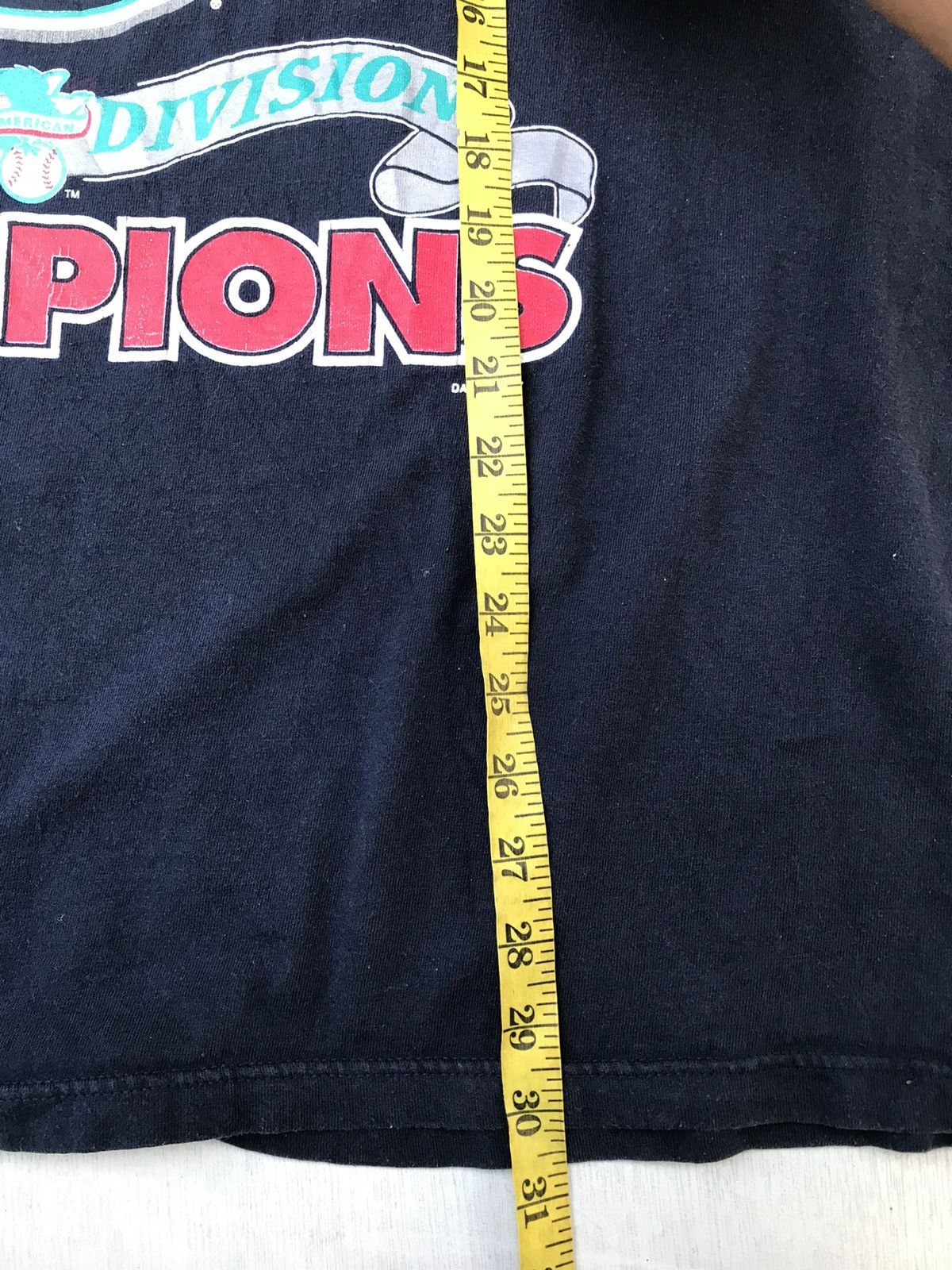 MLB vintage Seattle Mariners MLB Champion 1997 Size US XL / EU 56 / 4 - 8 Thumbnail